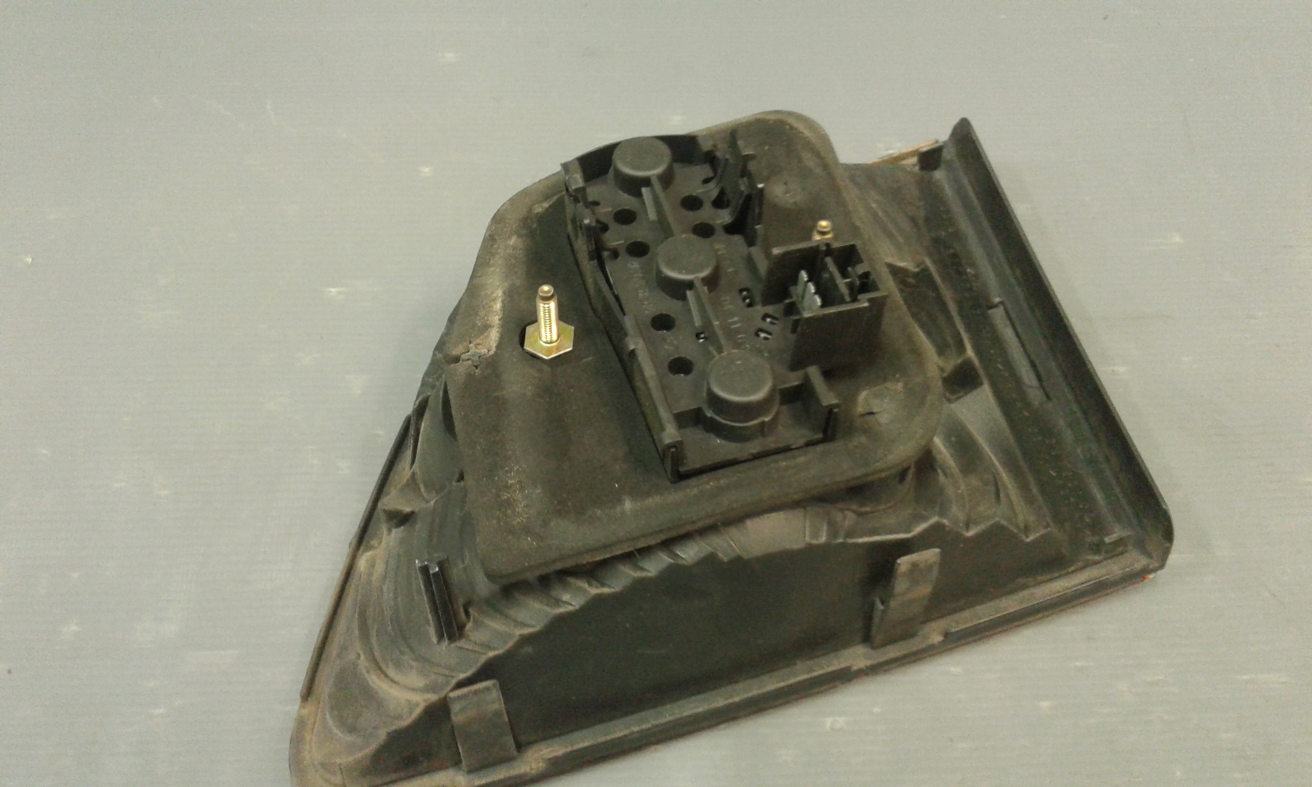 Stop Posteriore Sinistro Integrato nel Portello FIAT Stilo S. Wagon