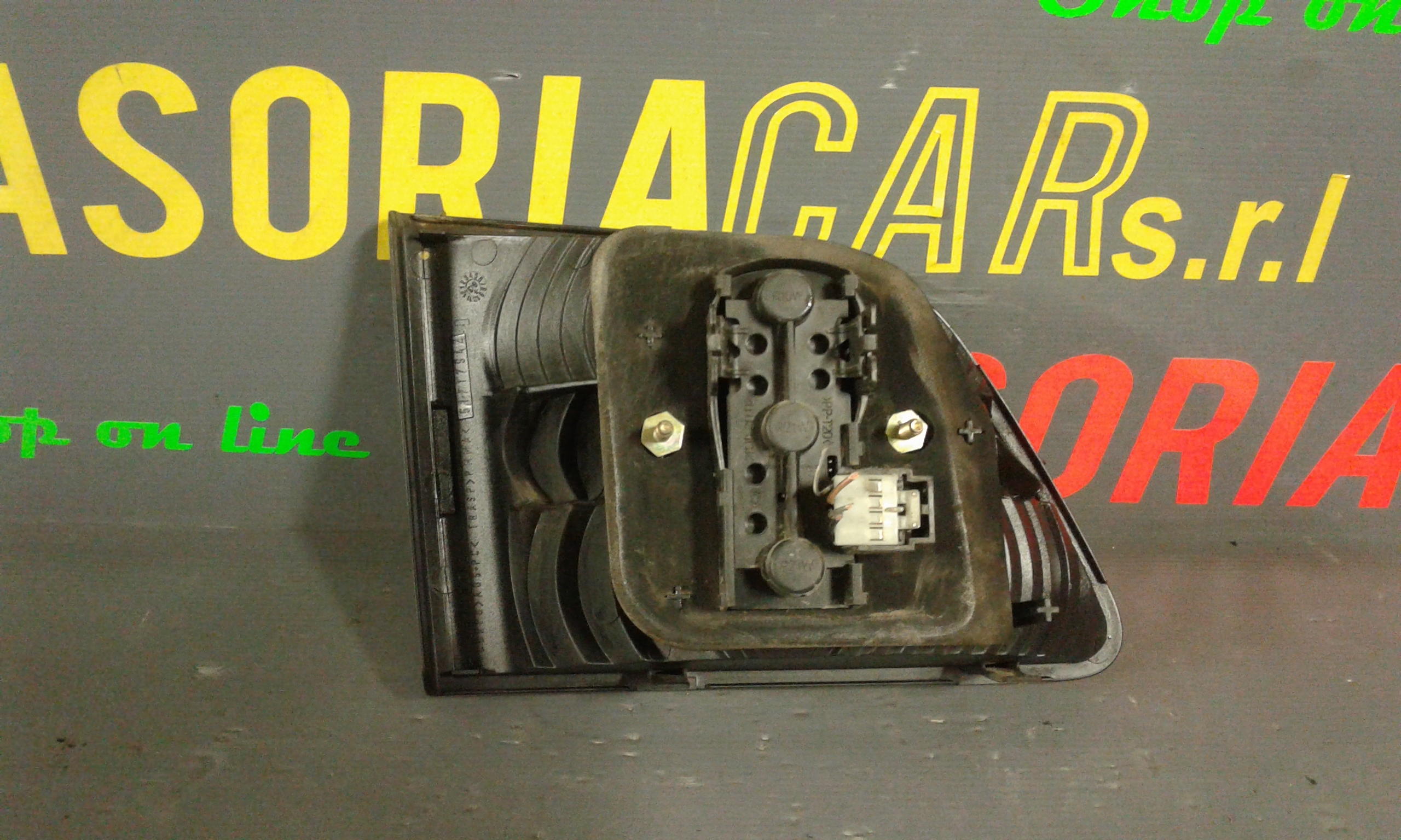 Stop Posteriore Destro Integrato nel Portello FIAT Stilo S. Wagon