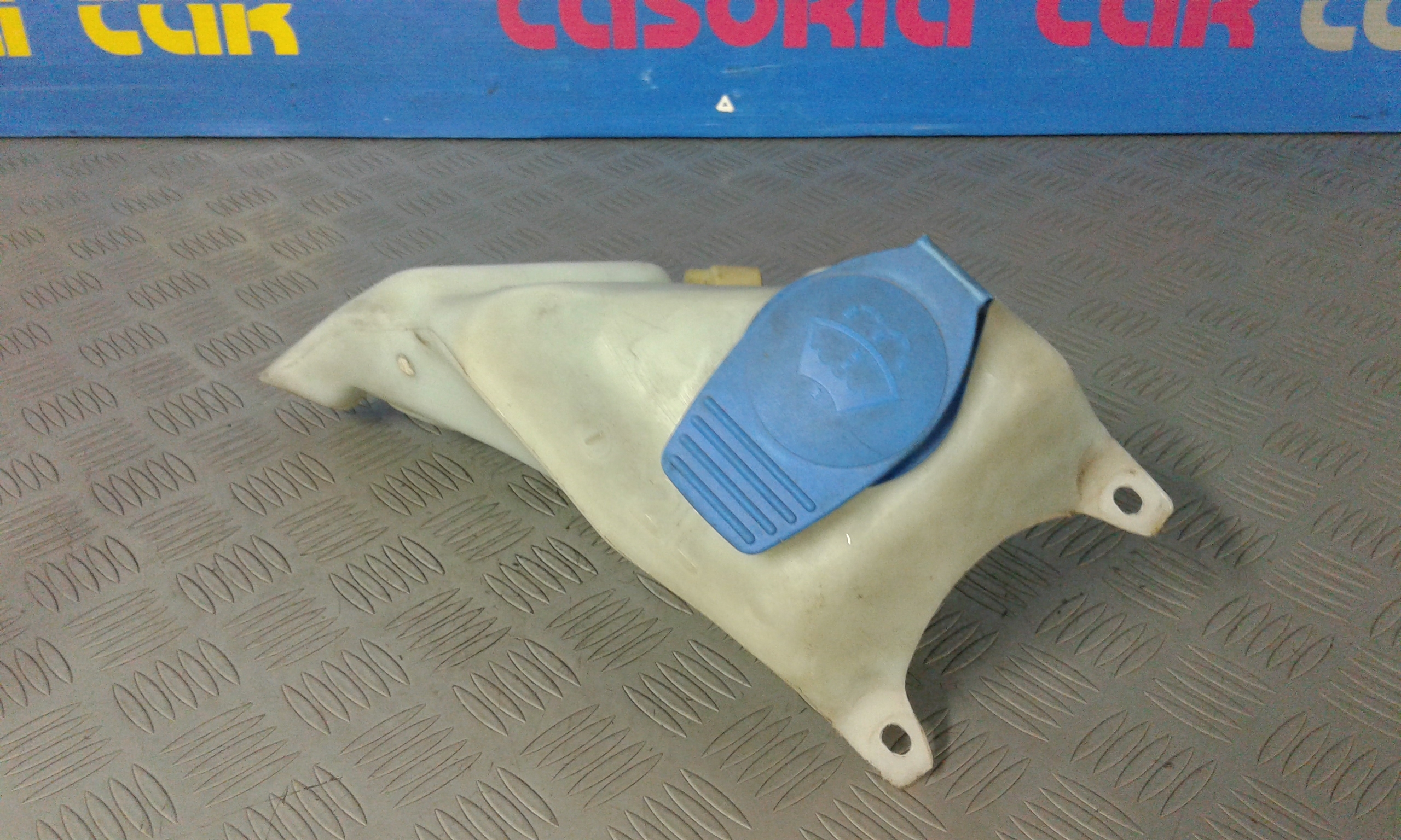 Vaschetta Tergi ant VOLKSWAGEN Polo 3 Serie