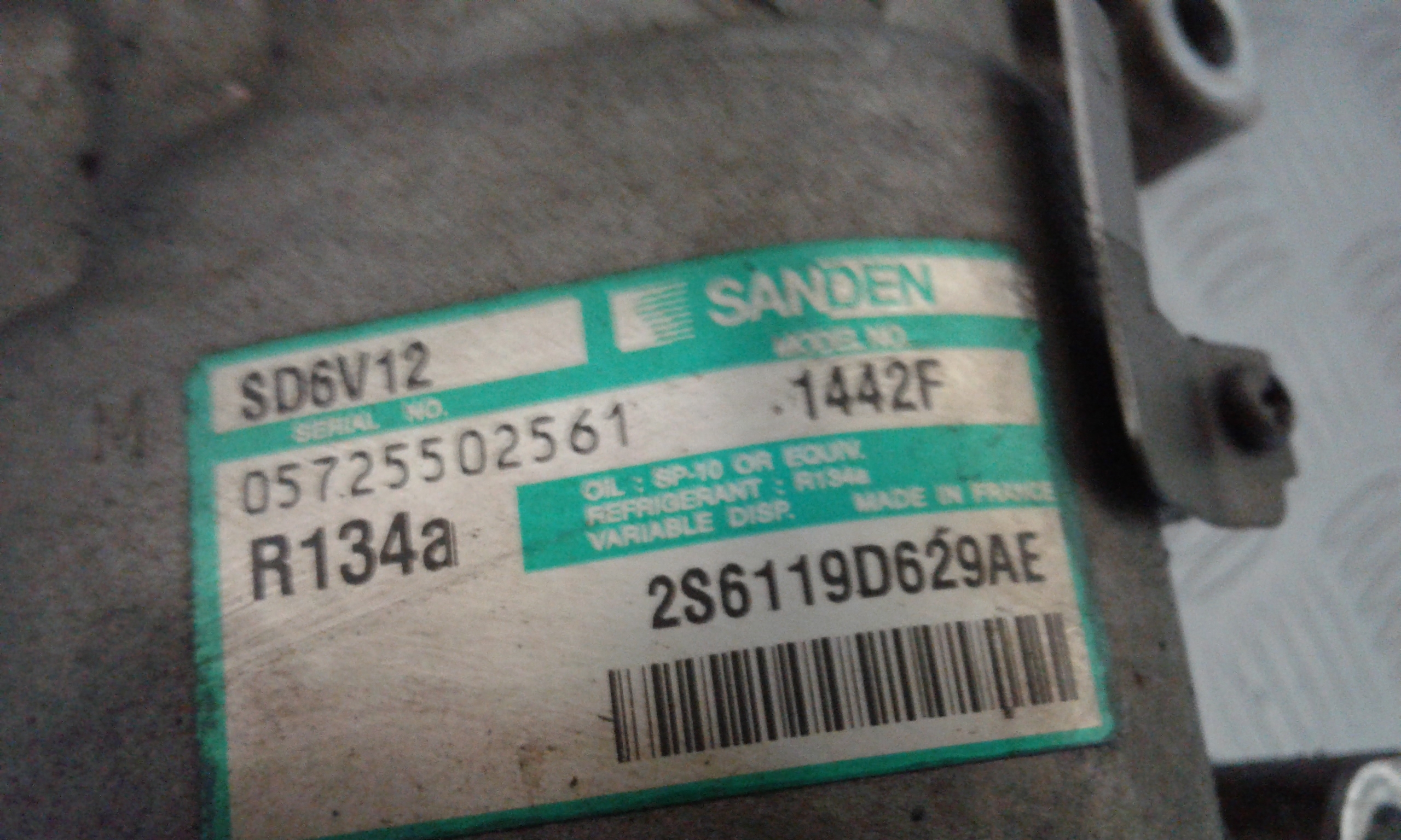 Compressore A/C FORD Fiesta 4 Serie