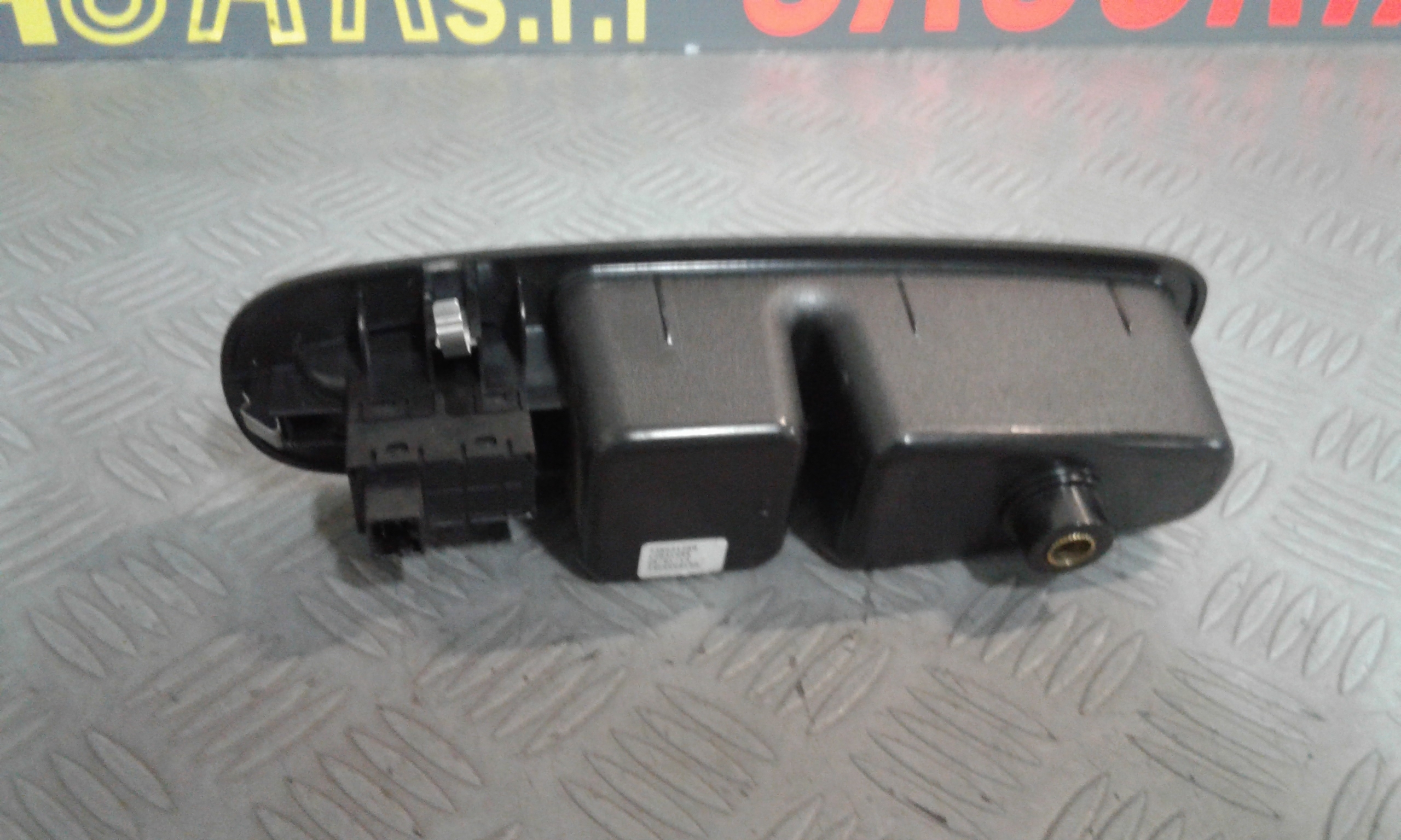 Pulsantiera Anteriore Destra Passeggero FIAT 500 L 1  Serie