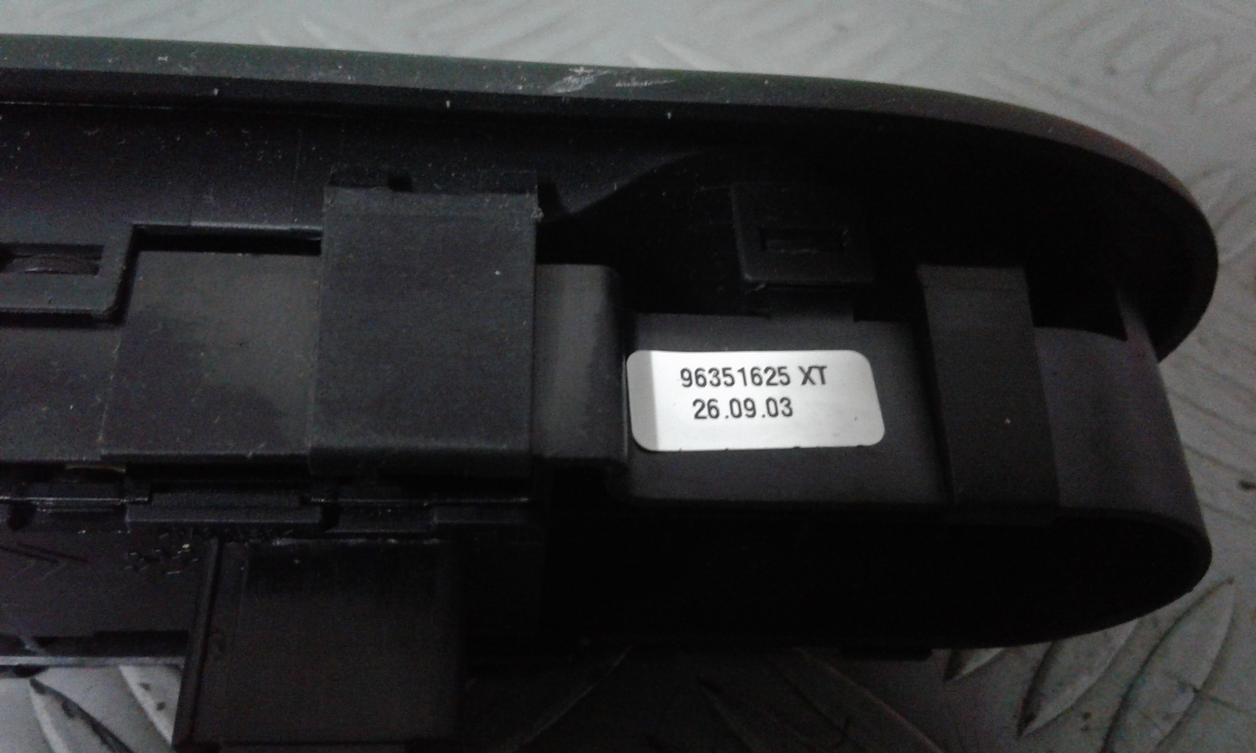 Pulsantiera Anteriore Destra Passeggero PEUGEOT 307 Berlina