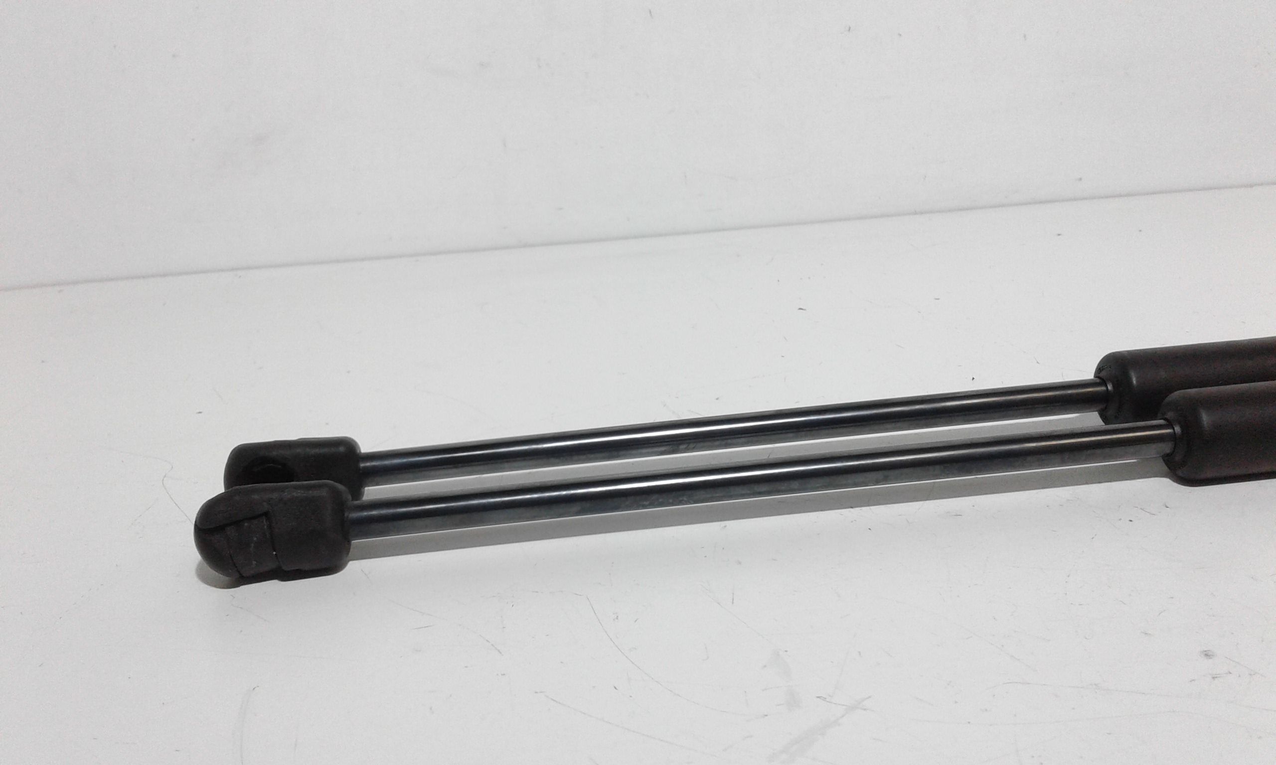 Pistoncini cofano ant BMW X1 Serie (15>)