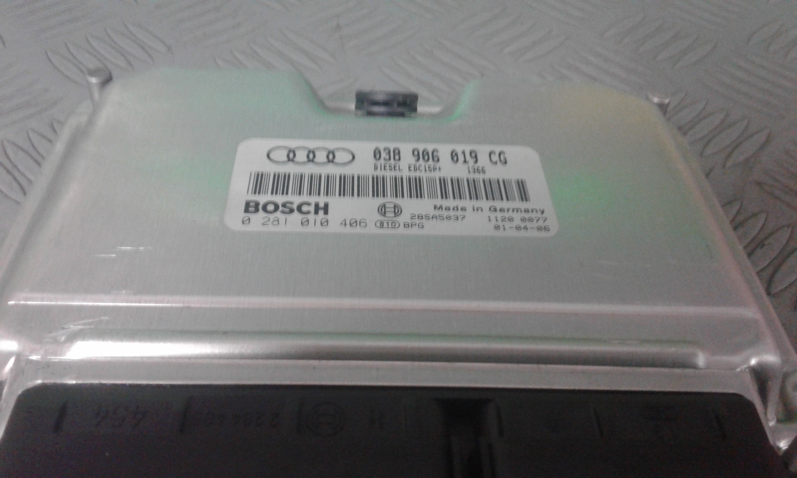 Centralina motore AUDI A4 Berlina 2 Serie