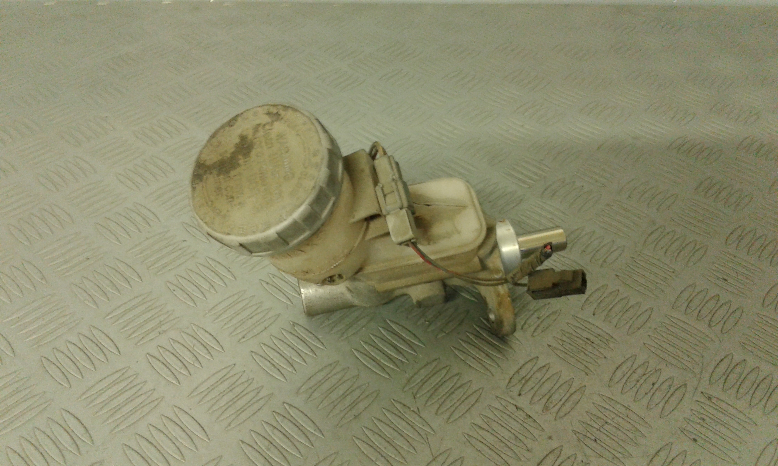 Pompa Freni DAIHATSU YRV Serie