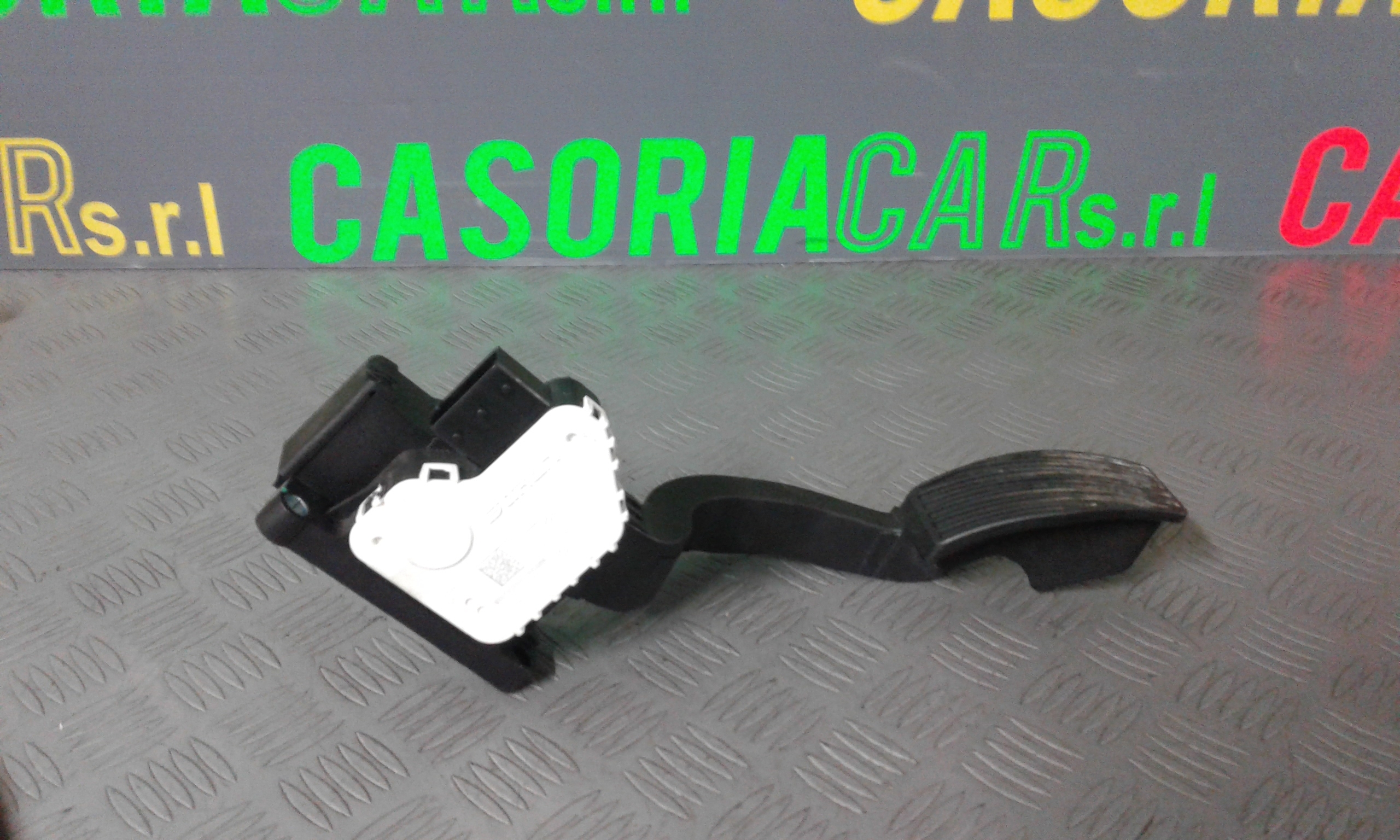 Pedale acceleratore FIAT 500 L 1  Serie