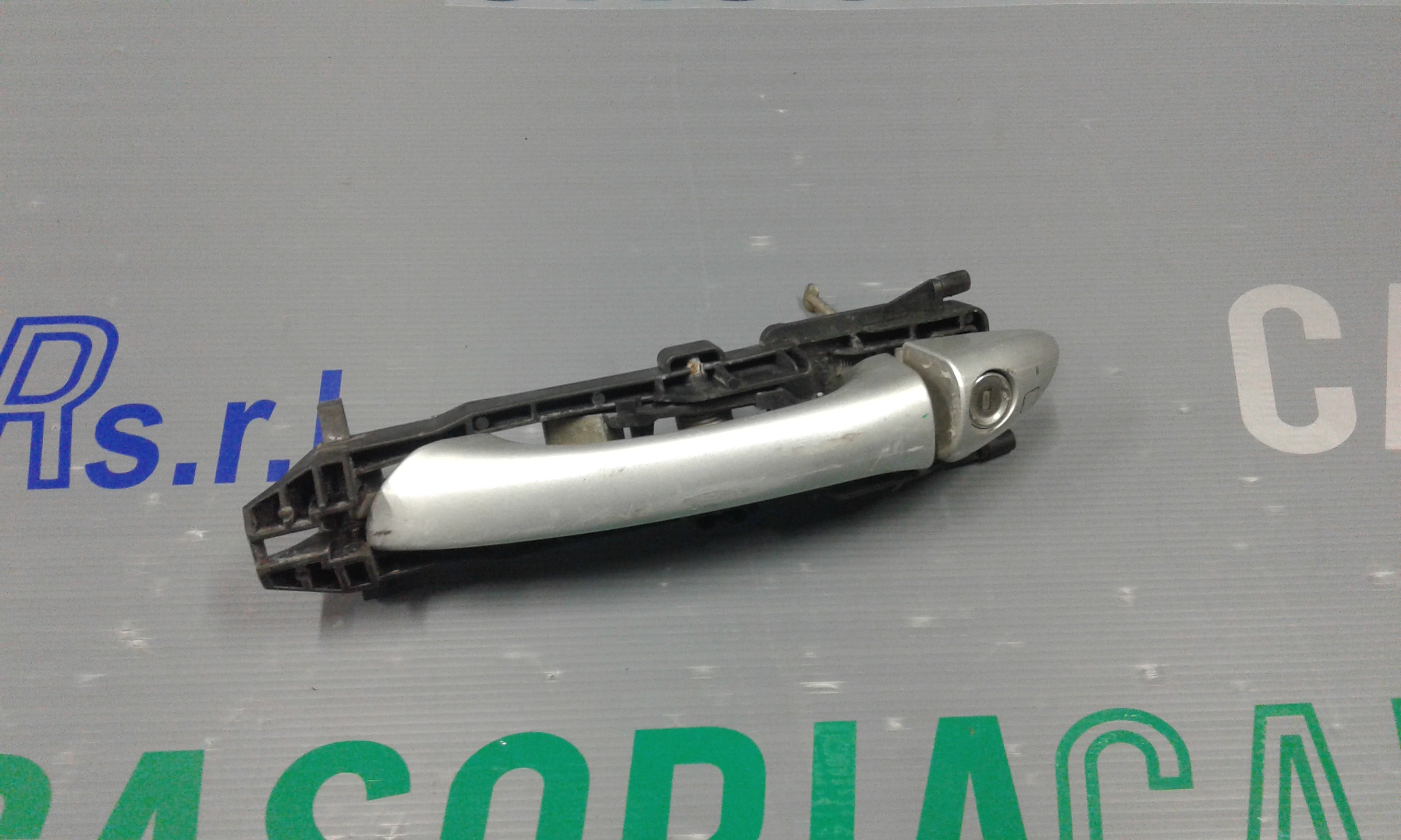 Maniglia esterna Anteriore Sinistra MERCEDES Classe C Berlina W203