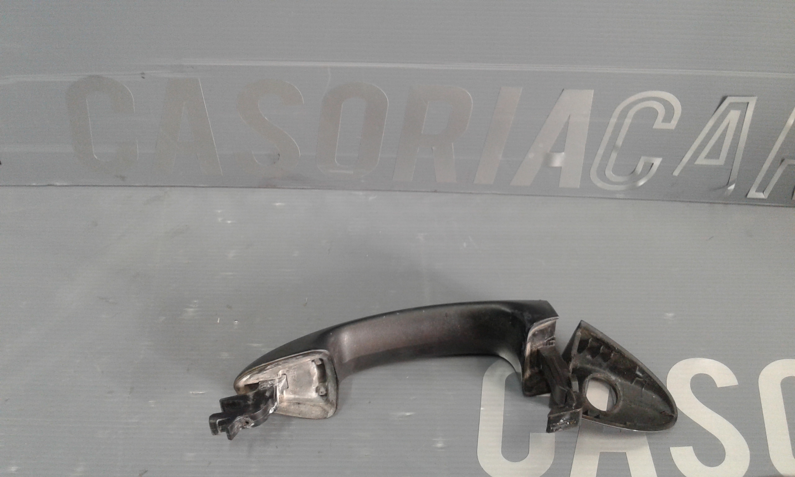 Maniglia esterna Anteriore Sinistra FORD Fiesta 6 Serie