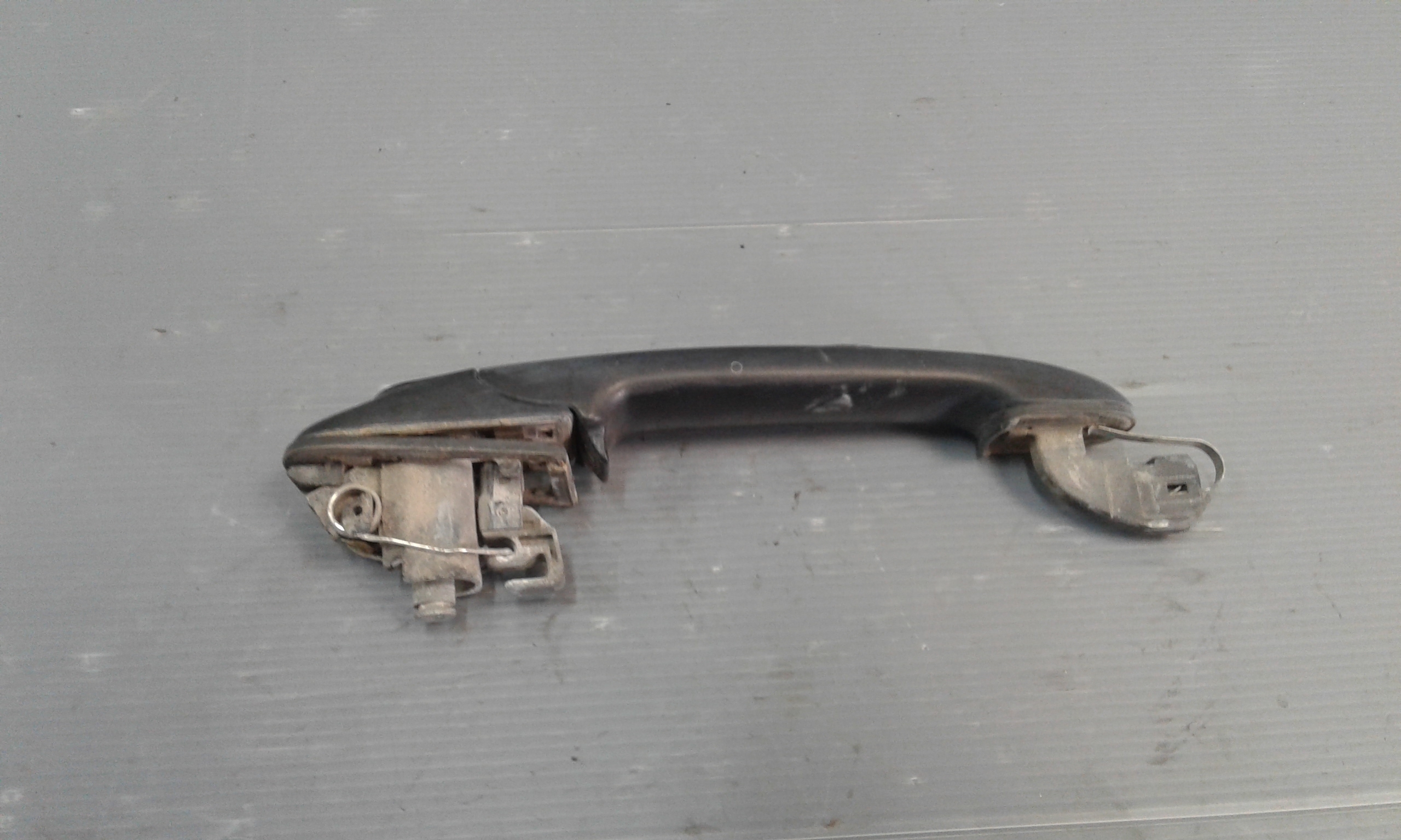 Maniglia esterna Anteriore Sinistra VOLKSWAGEN Caddy 2 Serie