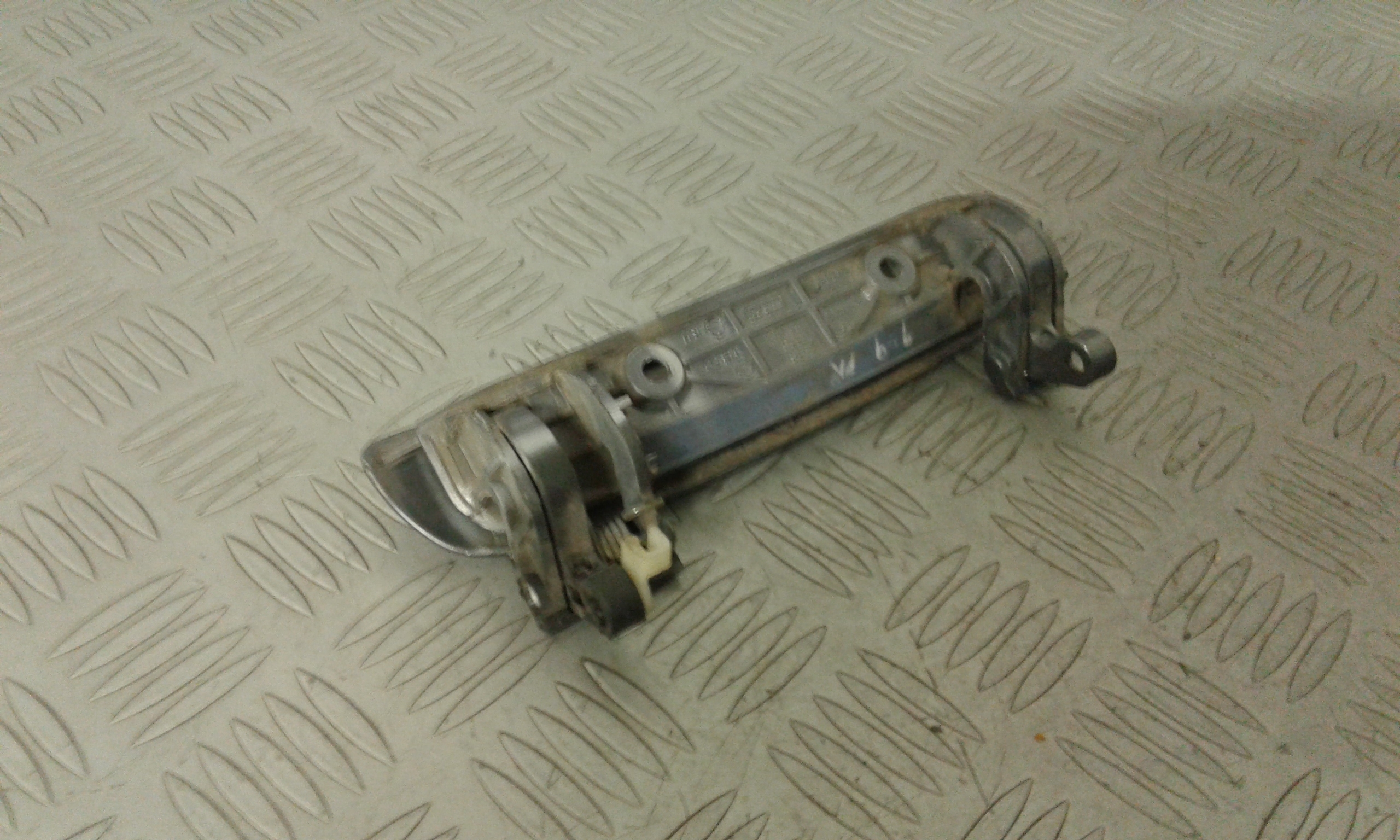 Maniglia esterna Anteriore Destra TATA Indigo 2 Serie