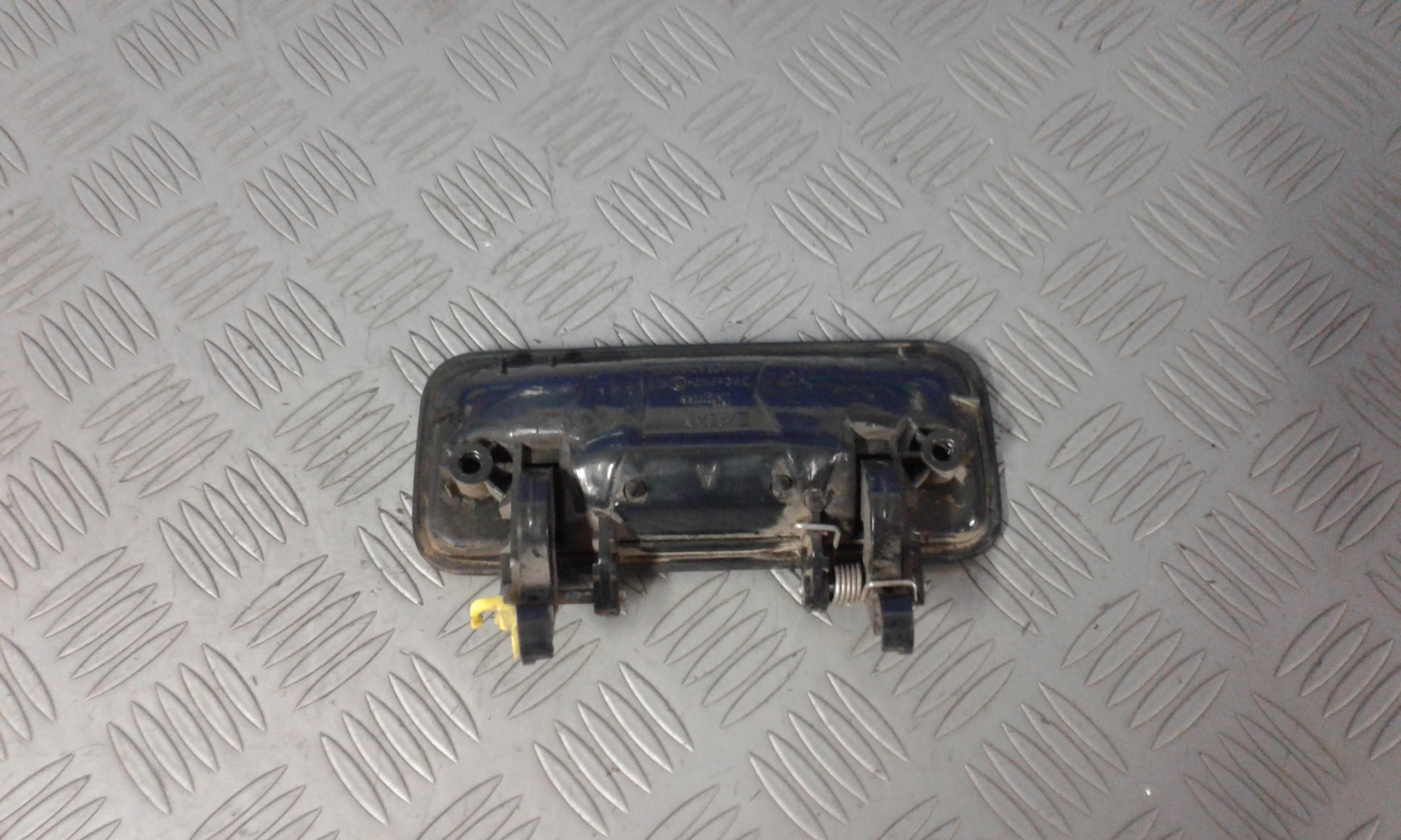 Maniglia esterna Anteriore Destra ROVER Serie 200 25