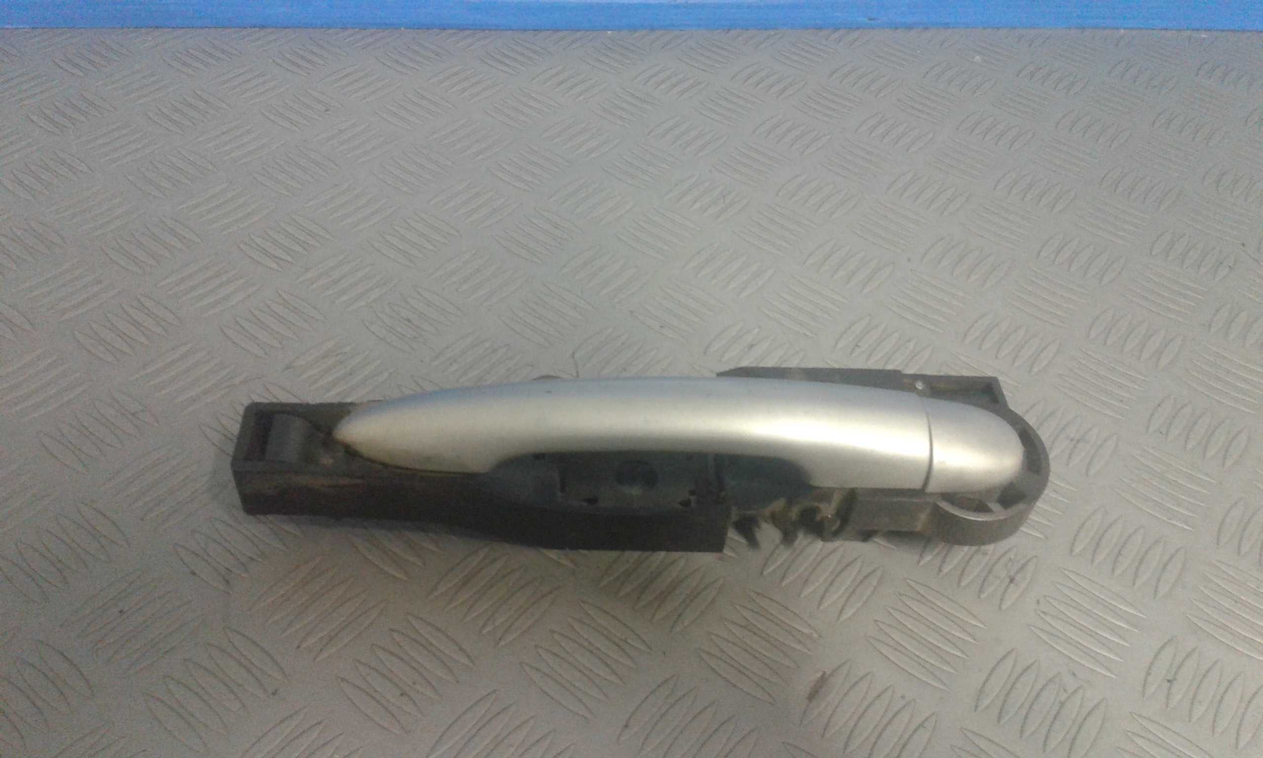 Maniglia esterna Anteriore Destra RENAULT Clio 5