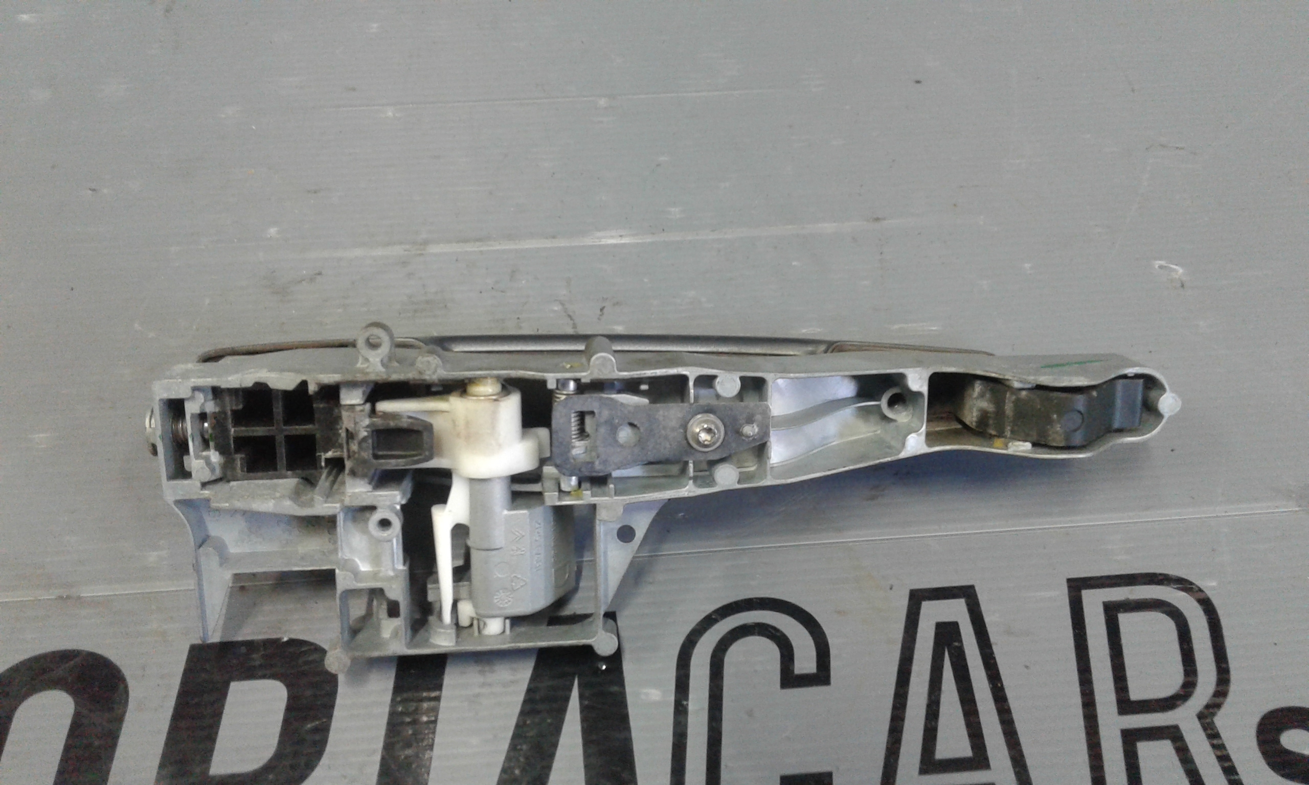 Maniglia esterna Anteriore Destra PEUGEOT 207 S. Wagon