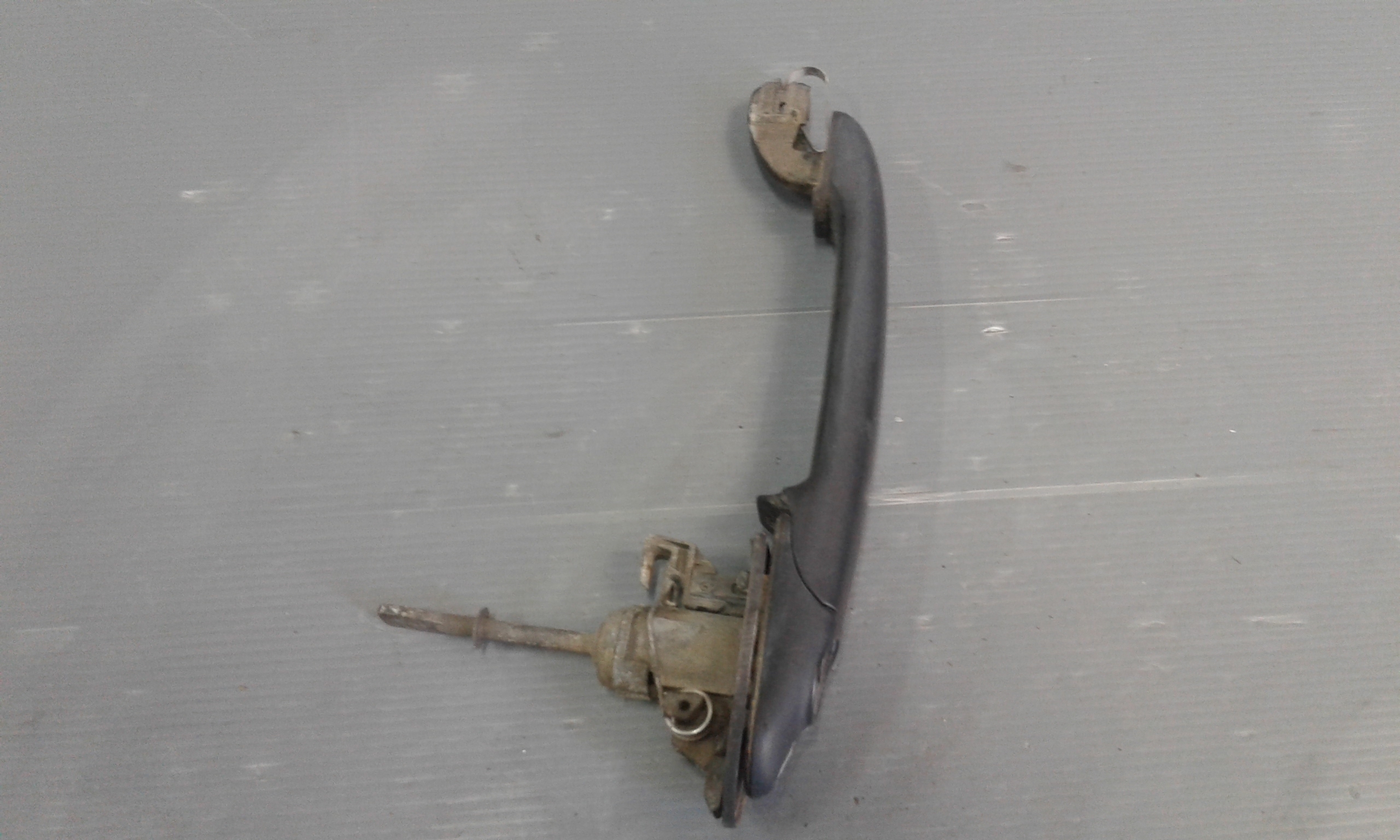 Maniglia esterna Anteriore Destra VOLKSWAGEN Caddy 2 Serie