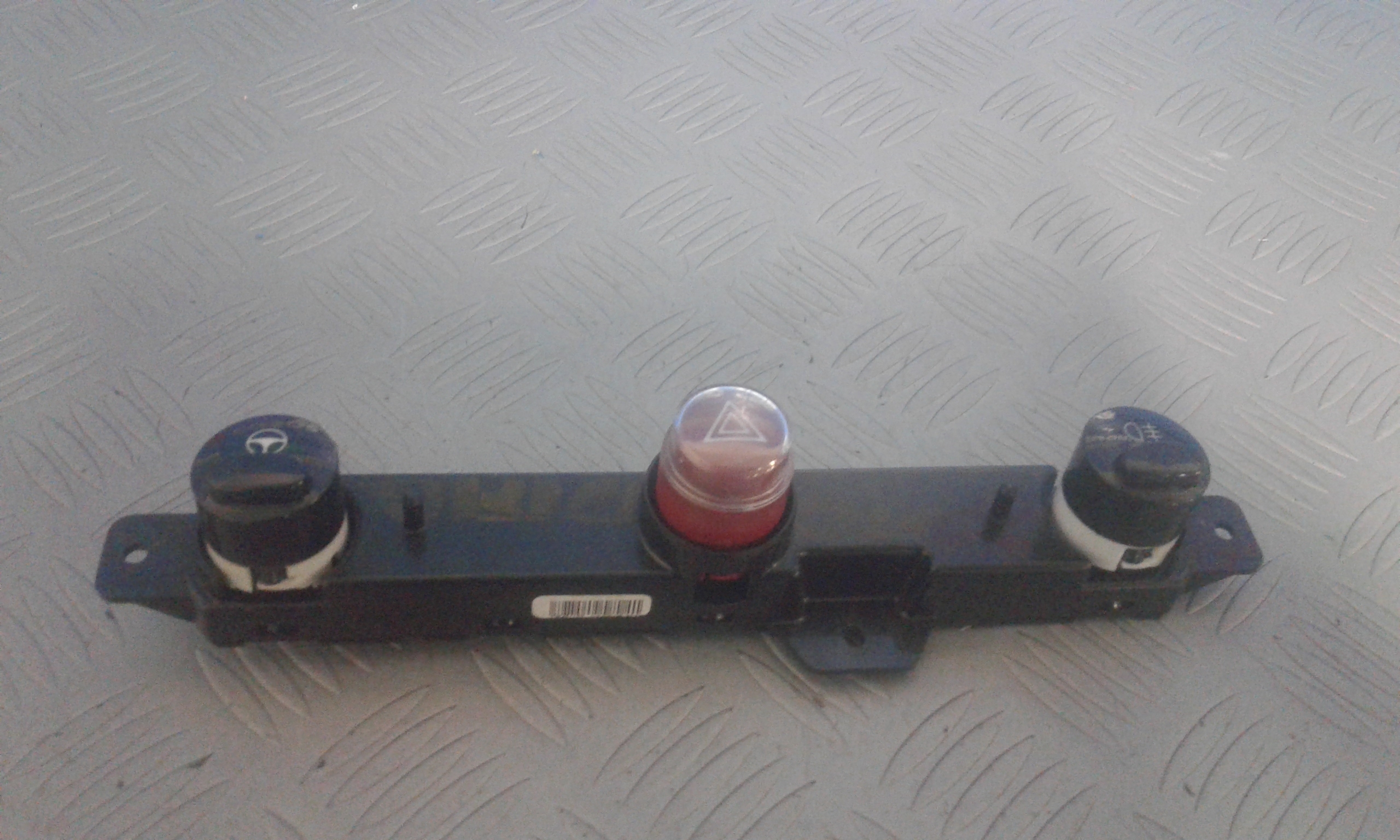 Pulsante luci di emergenza FIAT 500 1 Serie