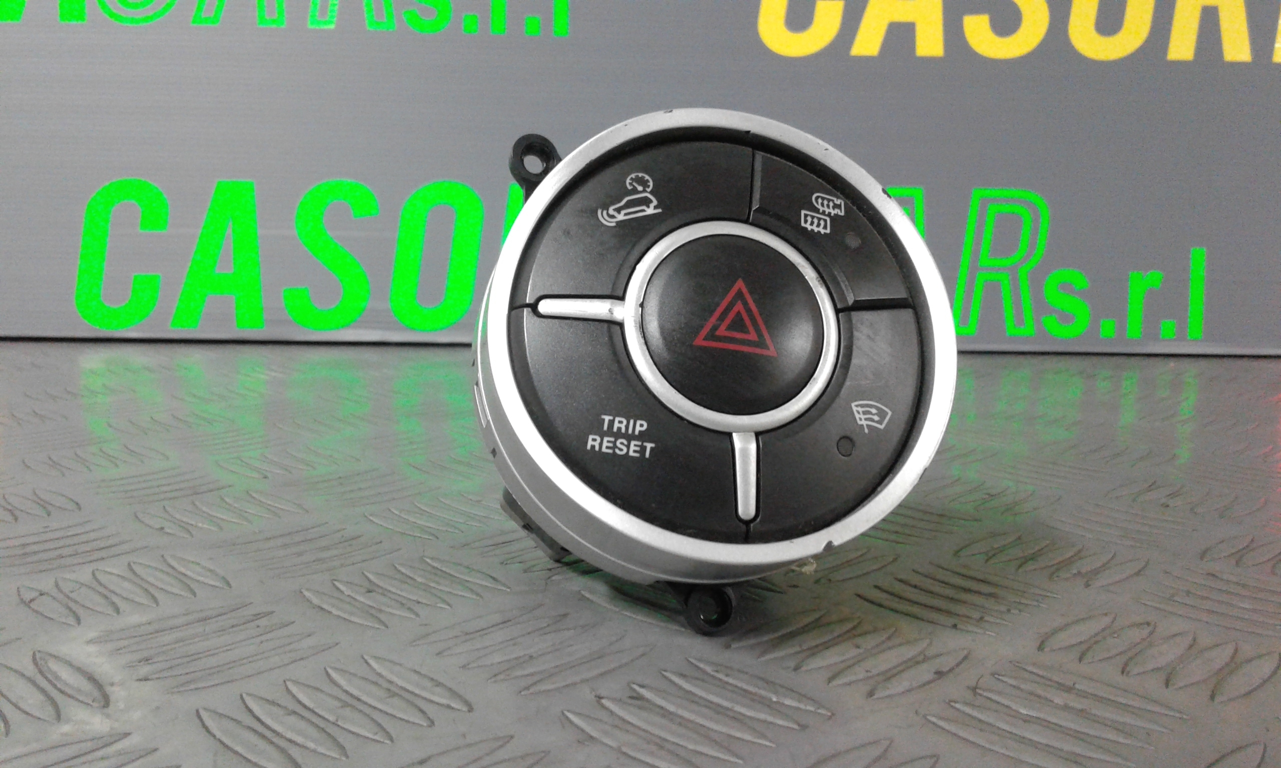 Pulsante luci di emergenza SSANGYONG Kyron 2 Serie