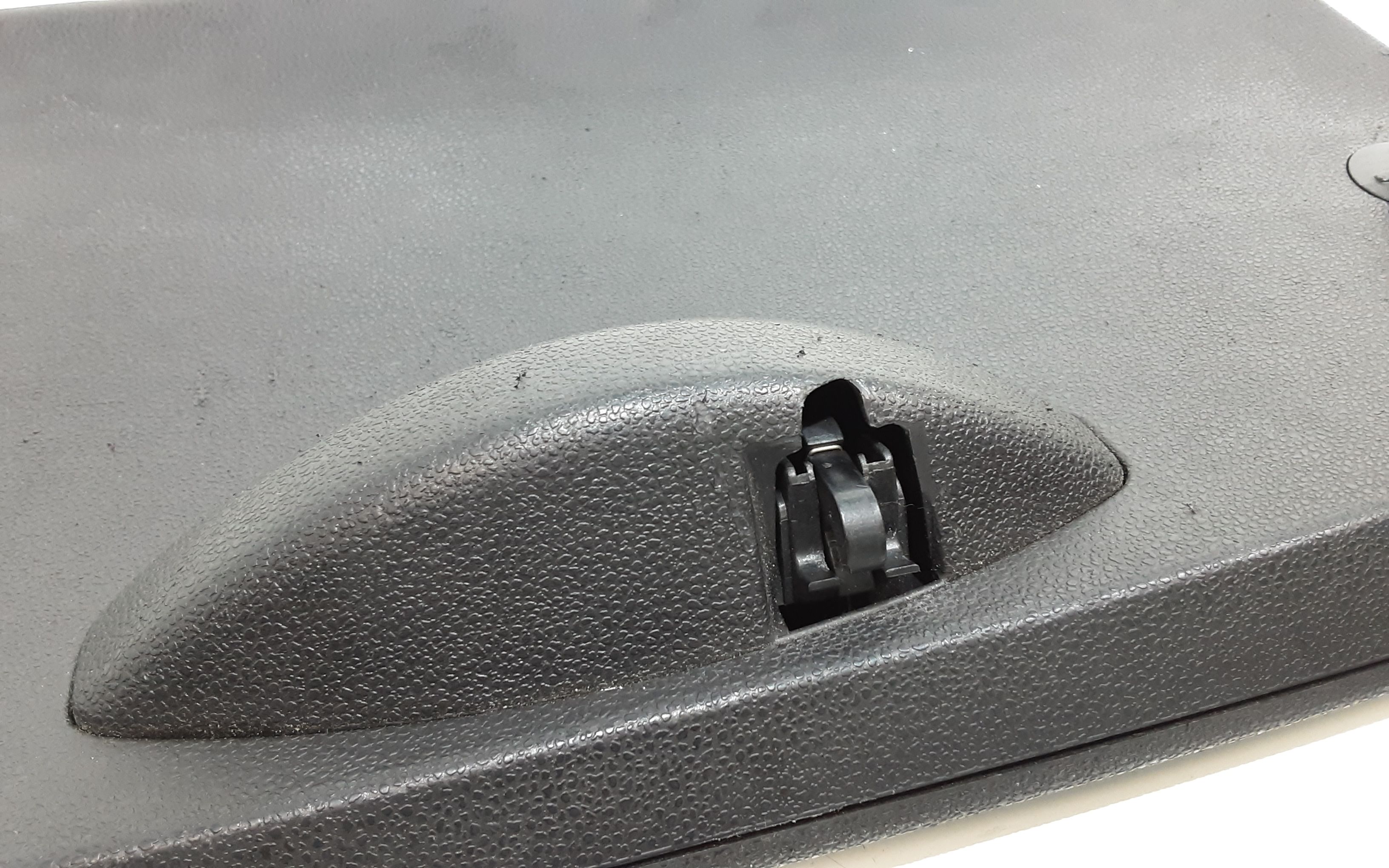 Sportellino porta oggetti  solo sportellino  BMW Serie 1 E87 1 Serie