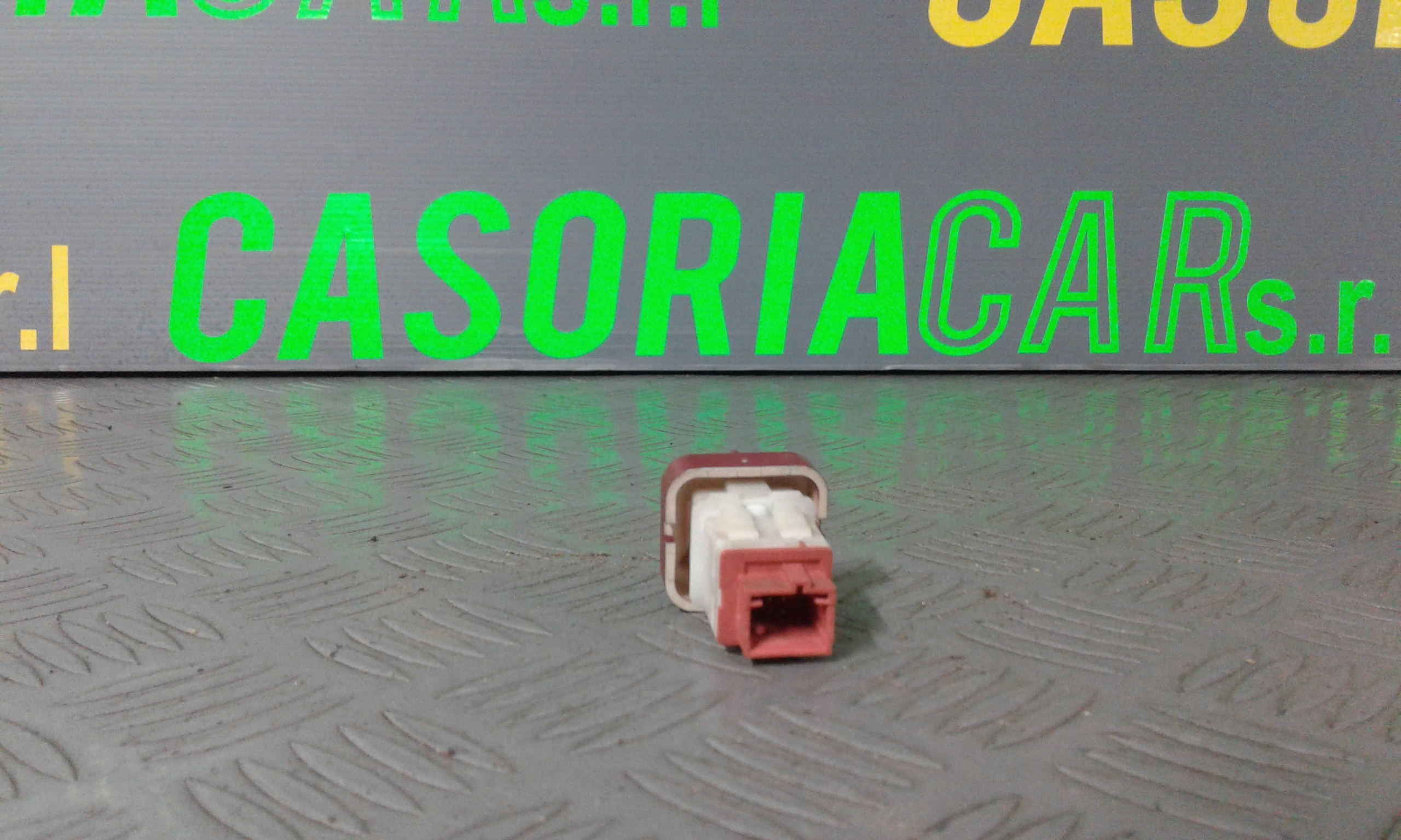 Pulsante luci di emergenza PEUGEOT 1007 1 Serie