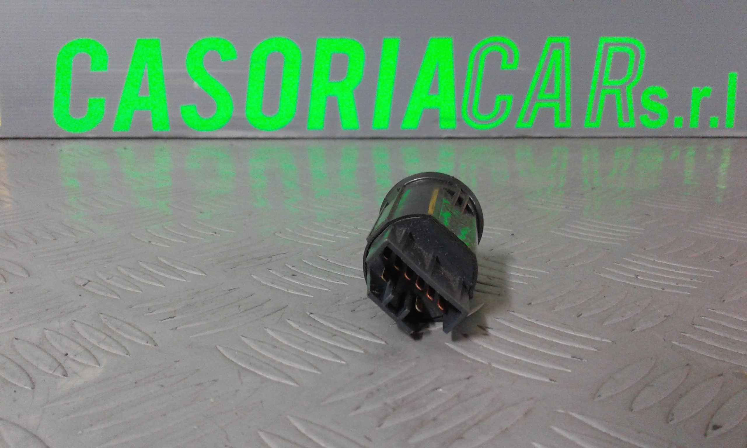 Pulsante luci di emergenza KIA Pregio 1 Serie