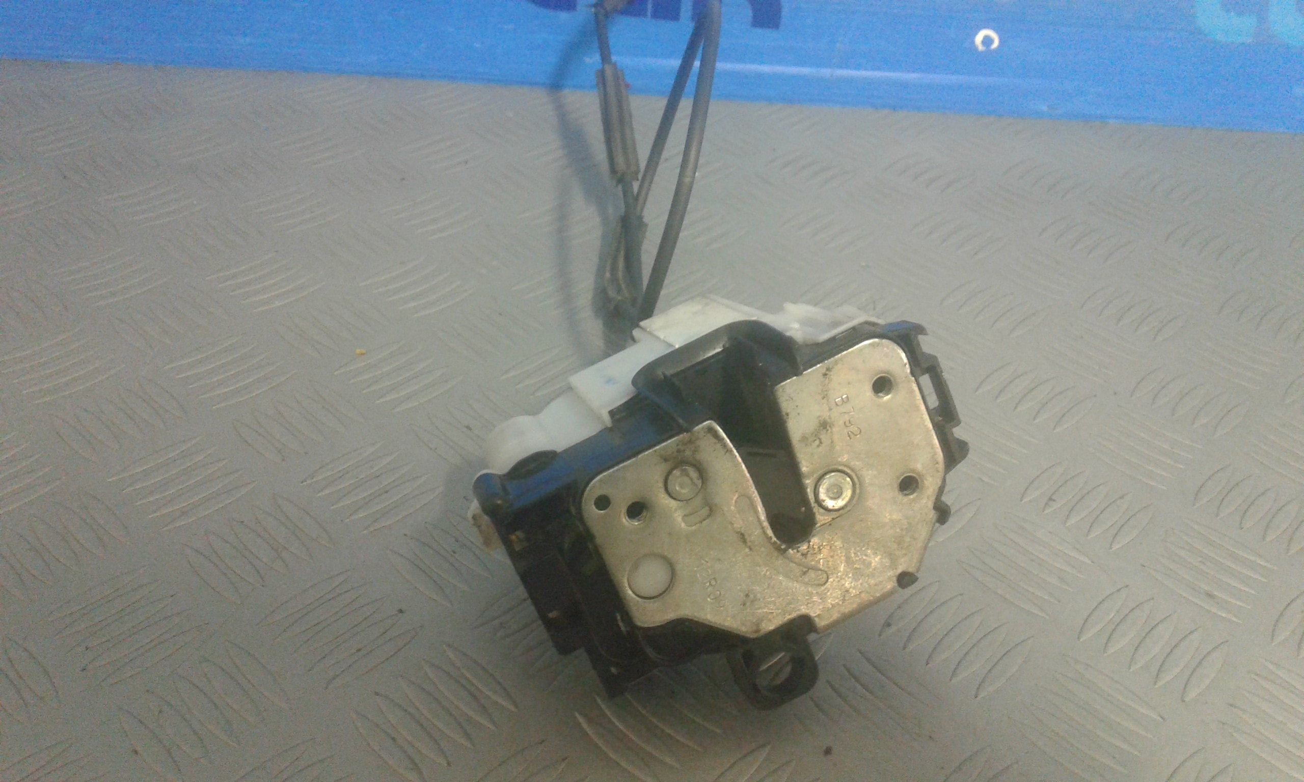 Serratura Anteriore Destra FIAT 500 1 Serie