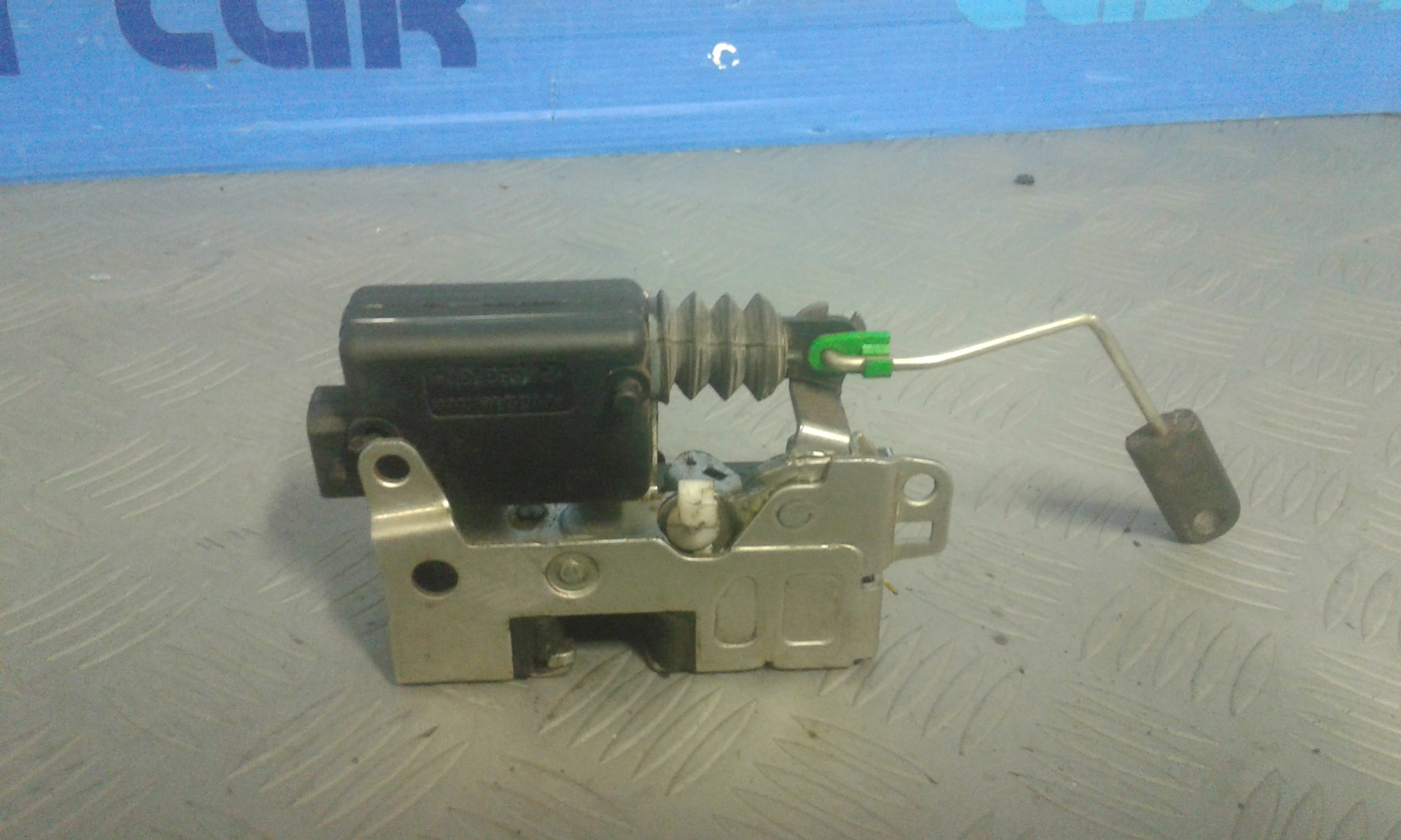 Serratura Anteriore Destra IVECO Daily 4 Serie