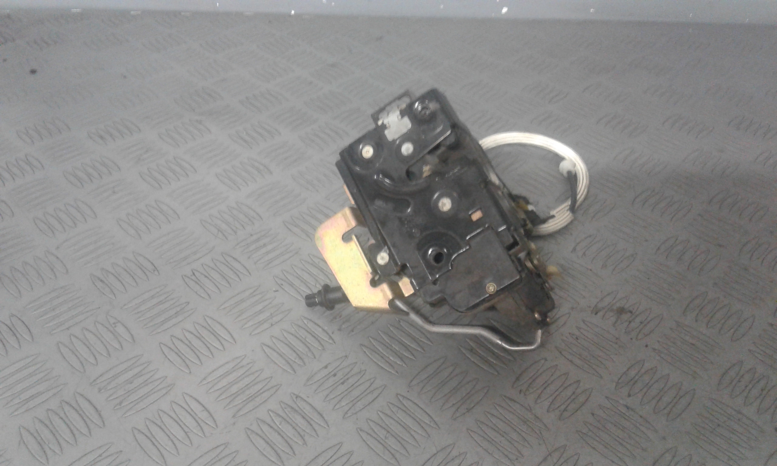 Serratura Anteriore Destra AUDI A6 Avant 2 Serie