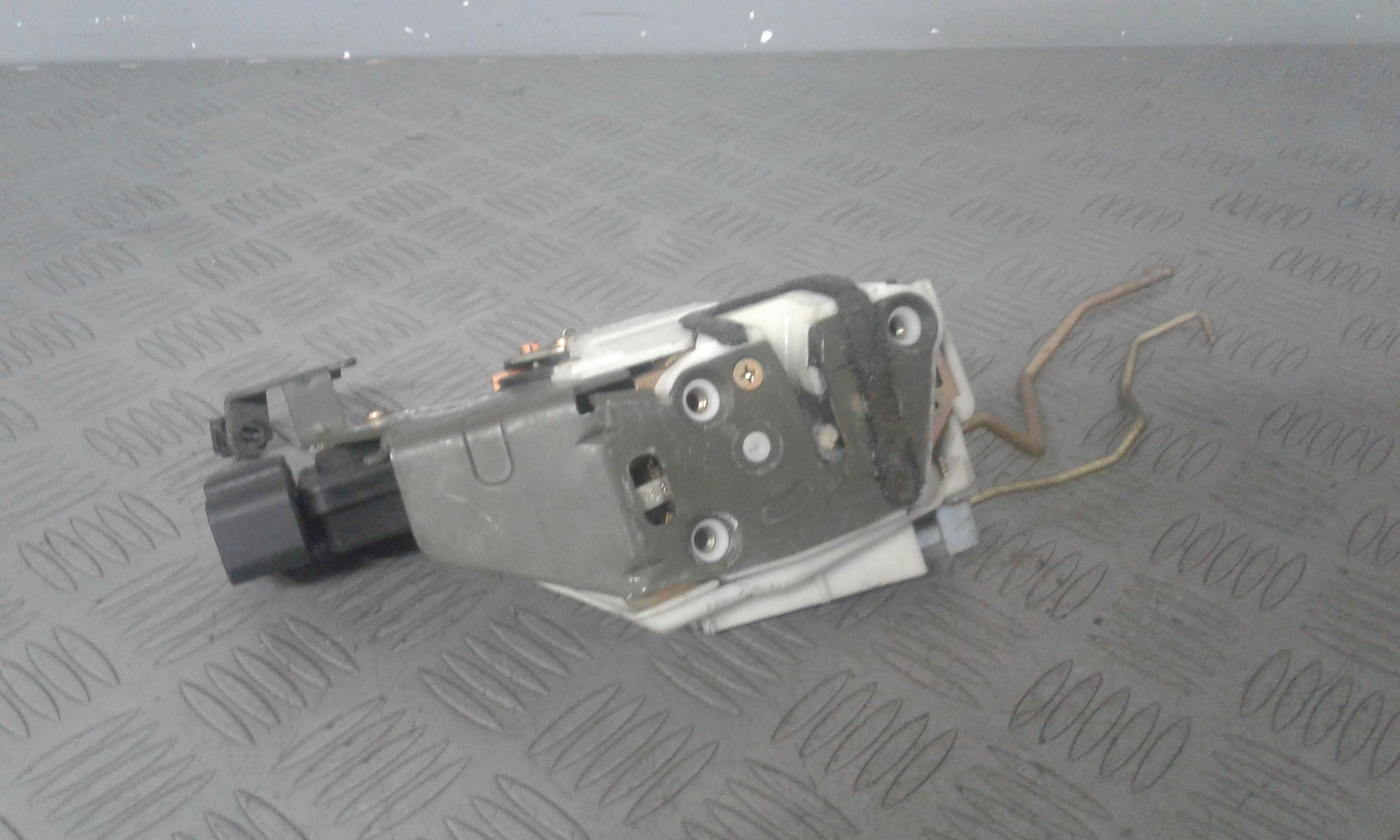 Serratura Anteriore Destra SUZUKI Ignis 1 Serie