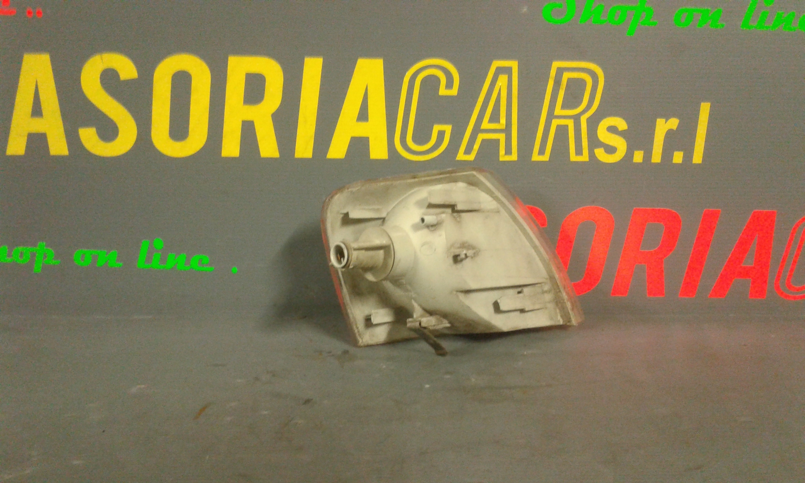 Freccia SX lato guida VOLKSWAGEN Passat Variant 2 Serie