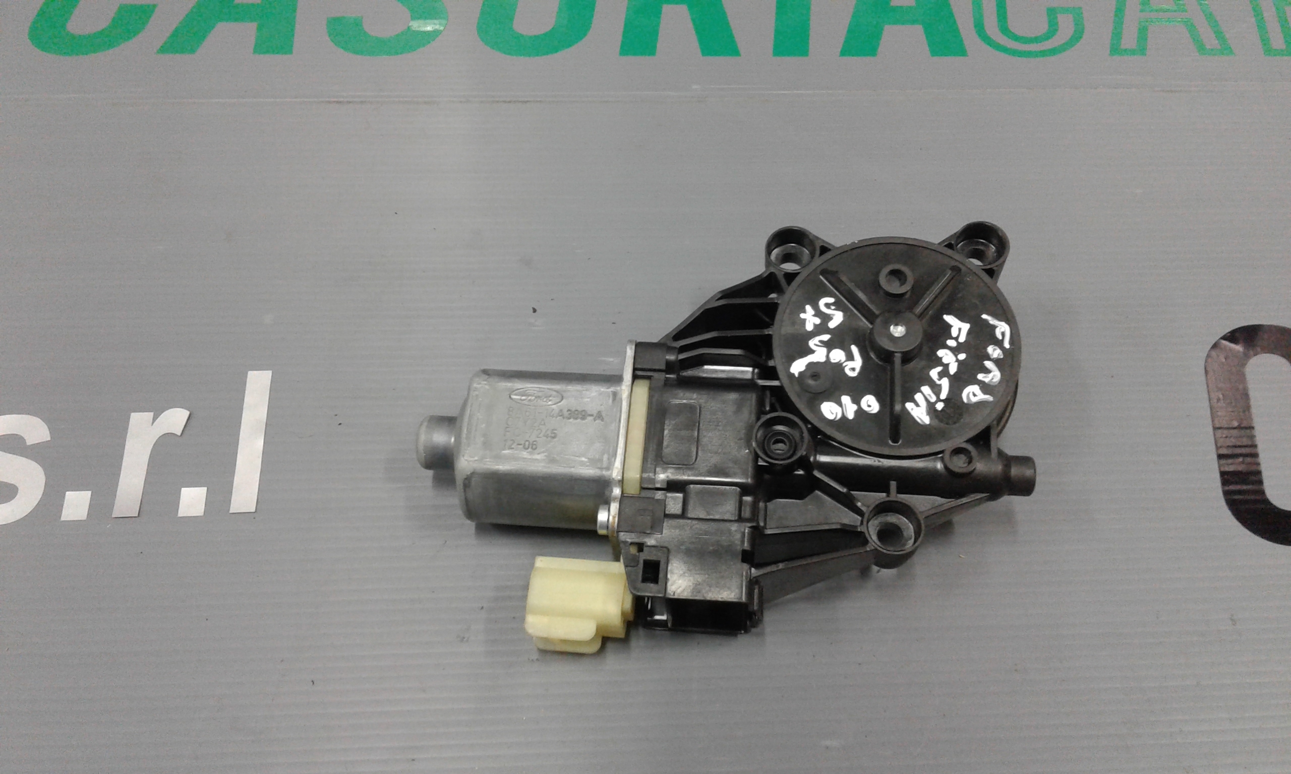 Motorino Alzavetro posteriore Sinistro FORD Fiesta 6 Serie