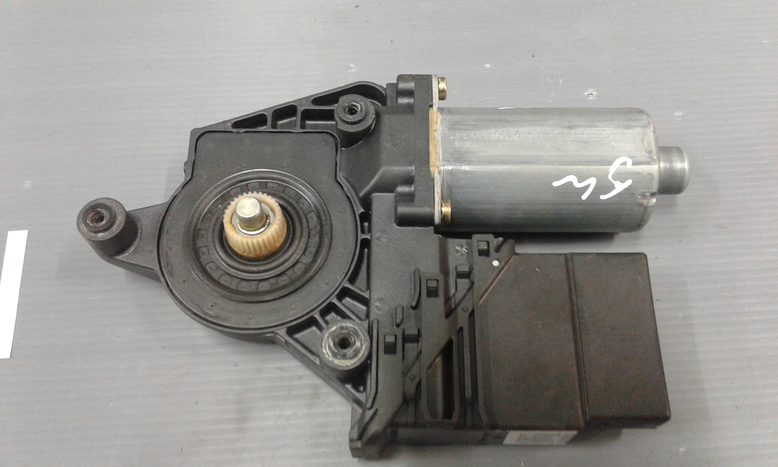 Motorino Alzavetro posteriore Sinistro VOLKSWAGEN Passat Variant 2 Serie