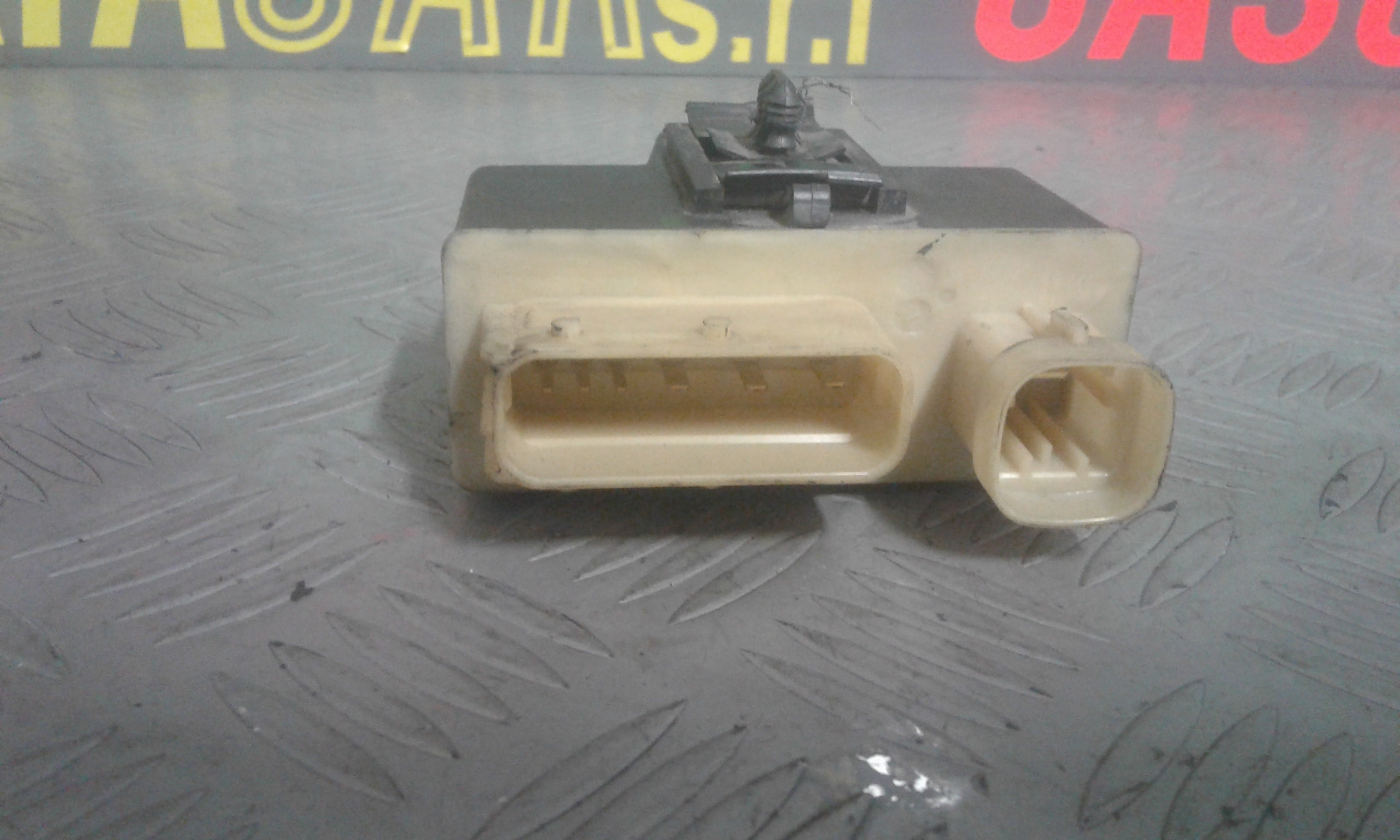 Centralina candelette PEUGEOT 308 1 Serie