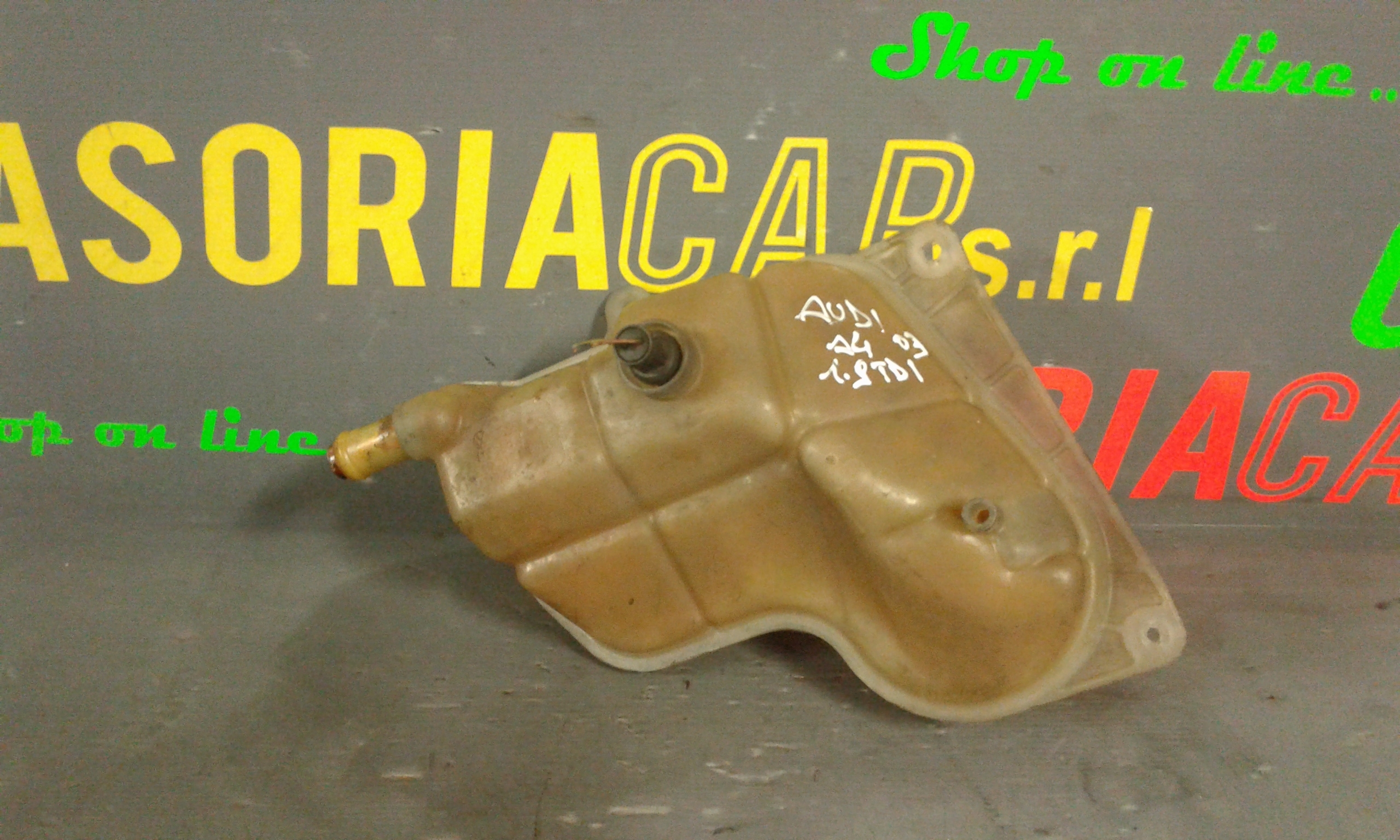 Vaschetta acqua AUDI A4 Avant 2 Serie