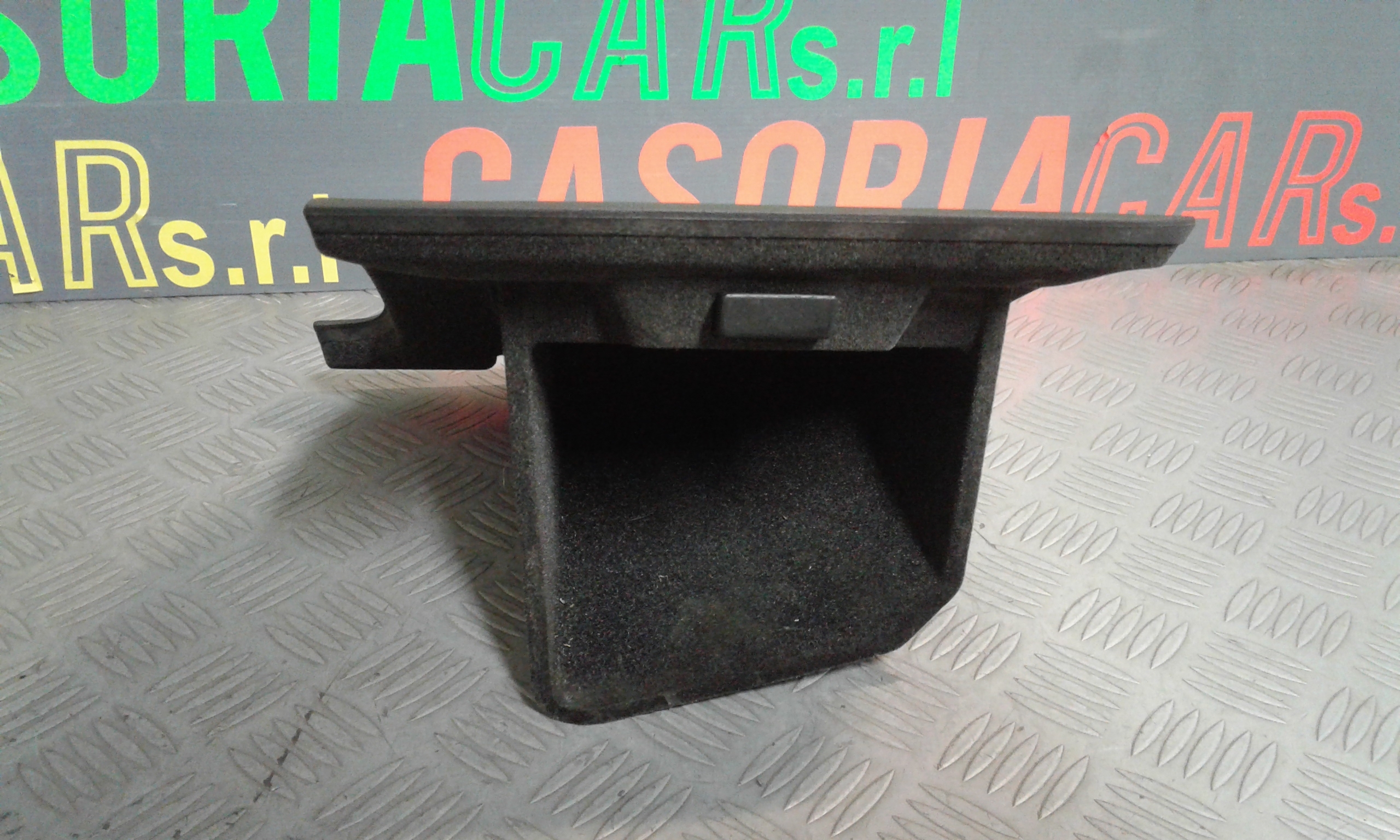 Cassetto porta oggetti VOLKSWAGEN Passat Variant 4 Serie