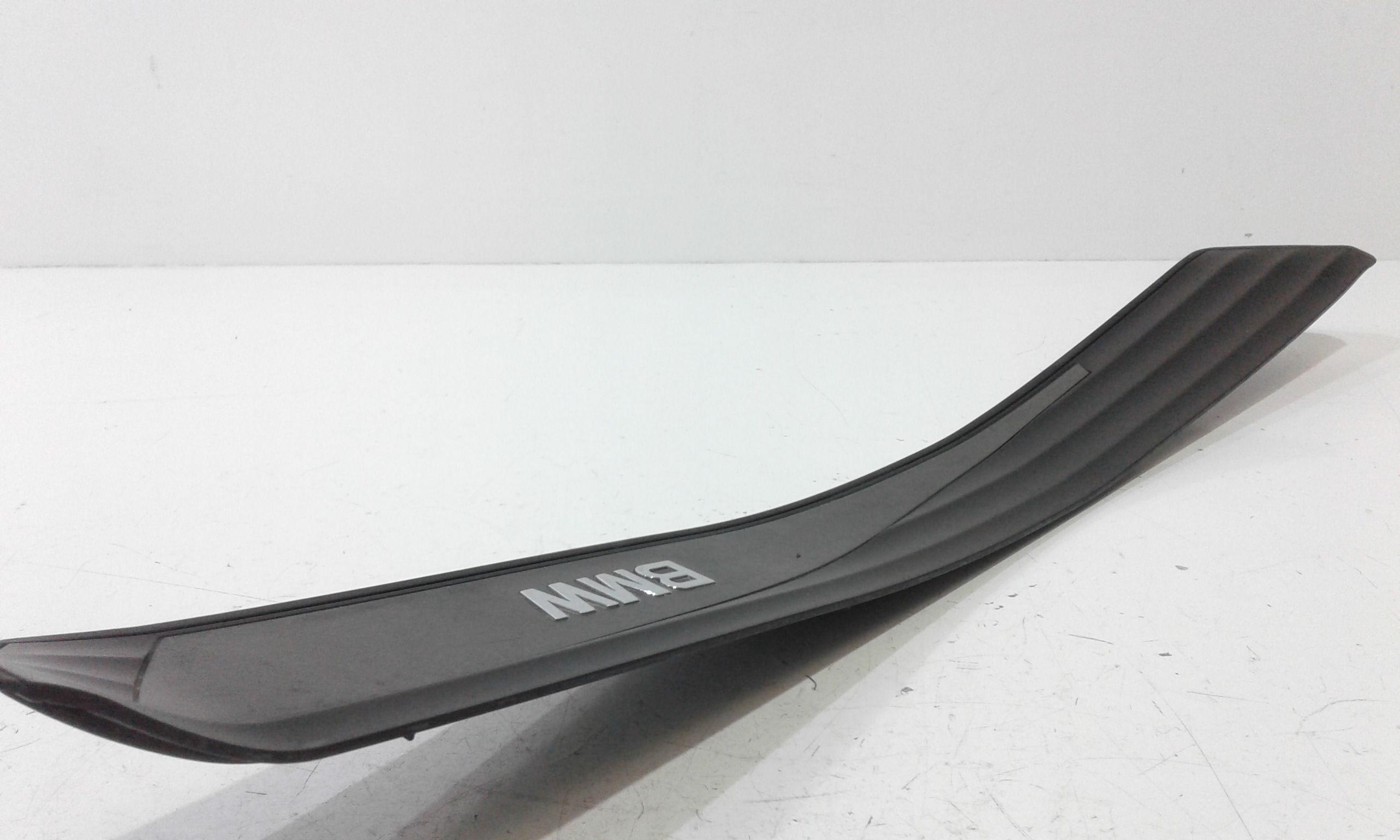 Batticalcagno Posteriore Destro BMW Serie 5 E60