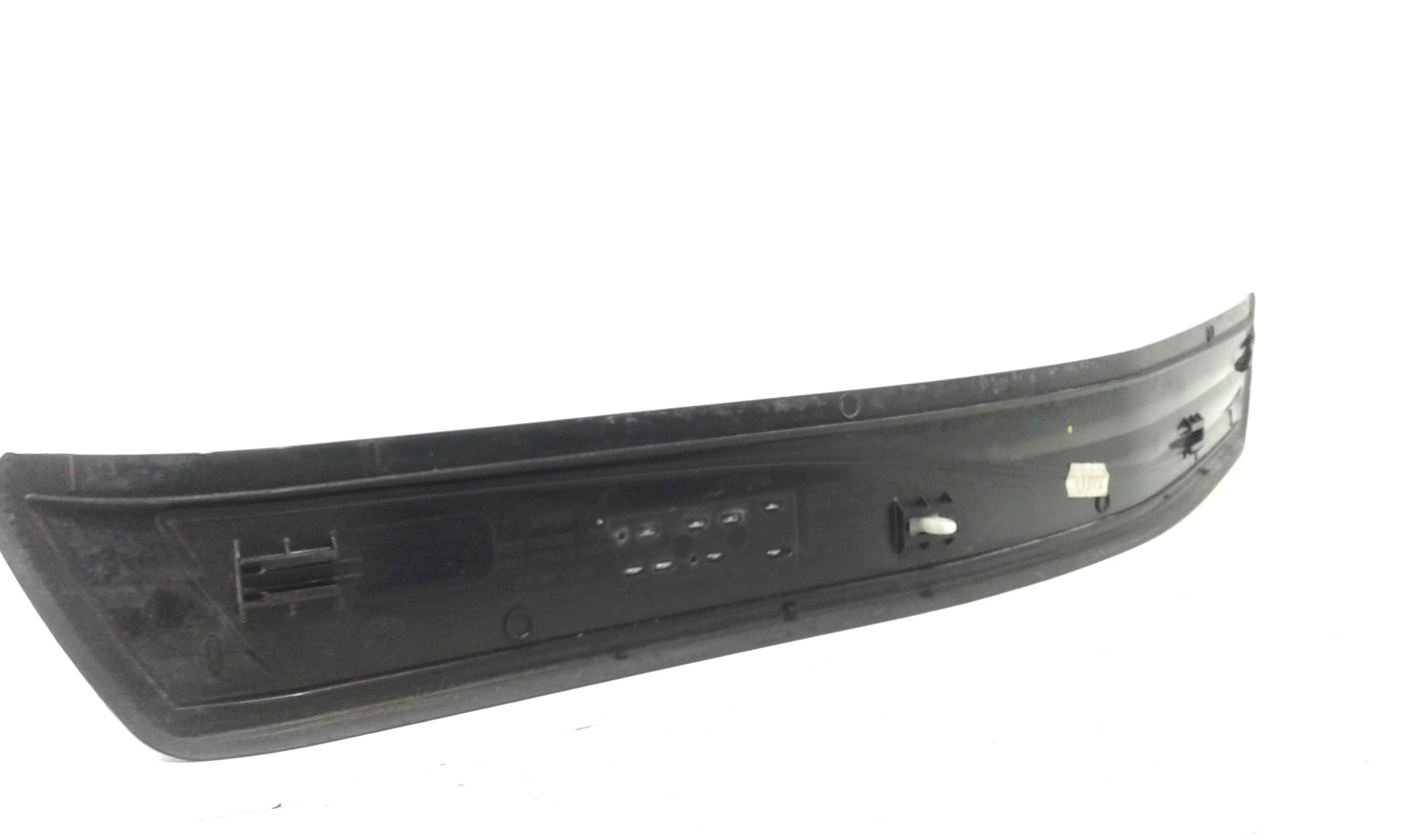 Batticalcagno Posteriore Destro BMW Serie 5 E60