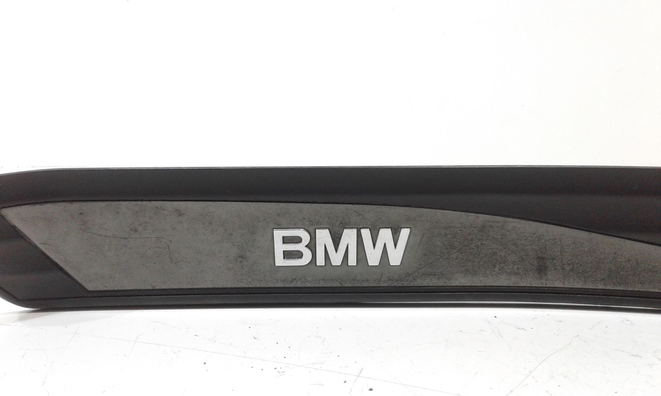 Batticalcagno Posteriore sinistro BMW Serie 5 E60