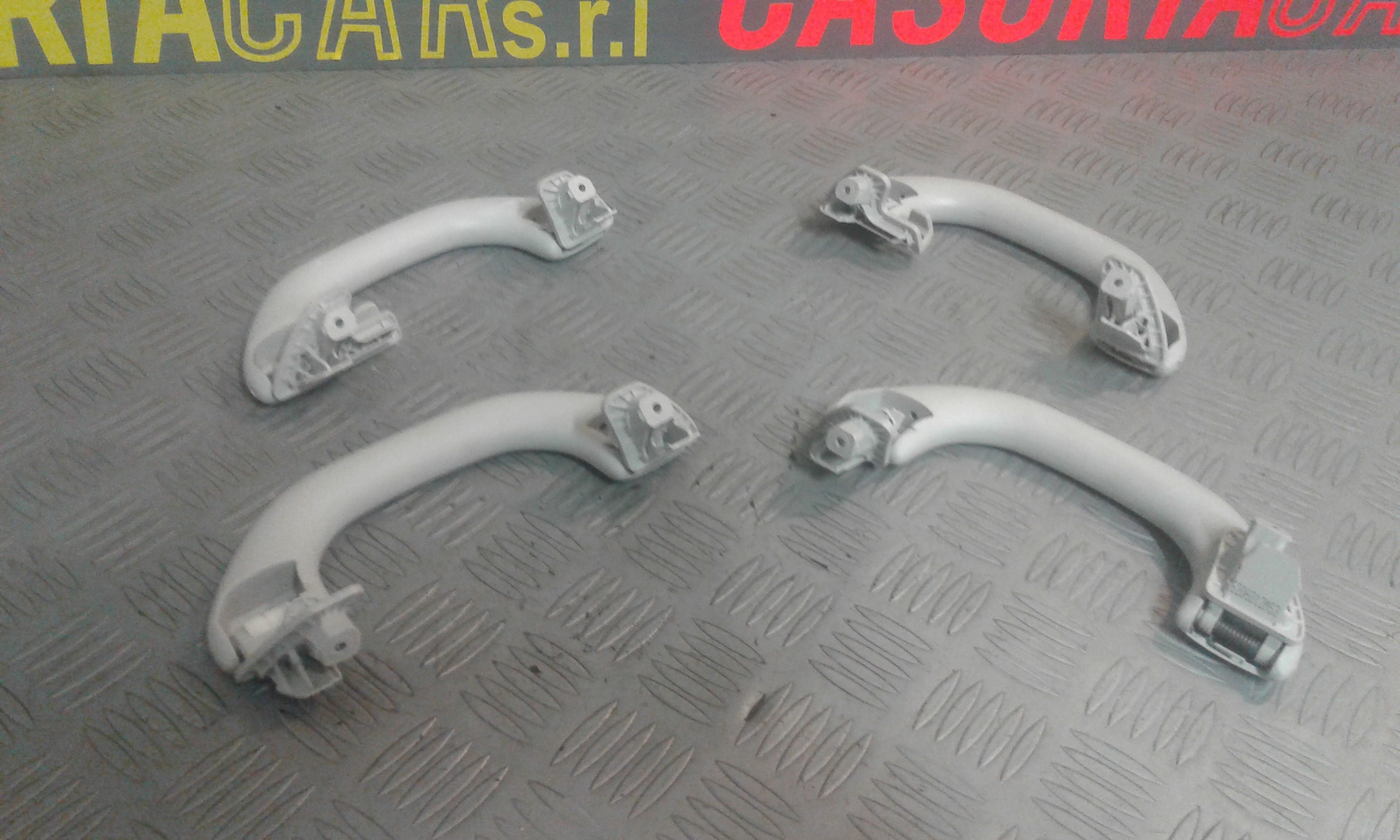 Maniglie Tetto VOLKSWAGEN Touran 3 Serie