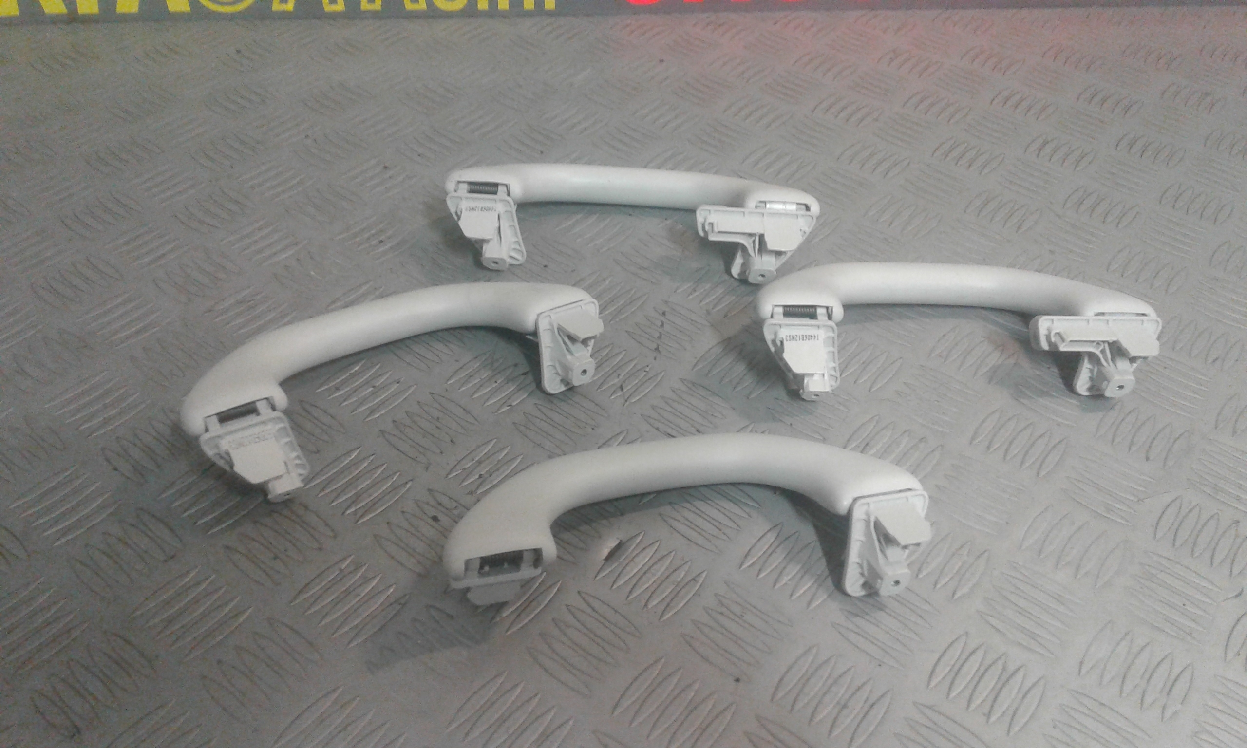 Maniglie Tetto VOLKSWAGEN Touran 3 Serie