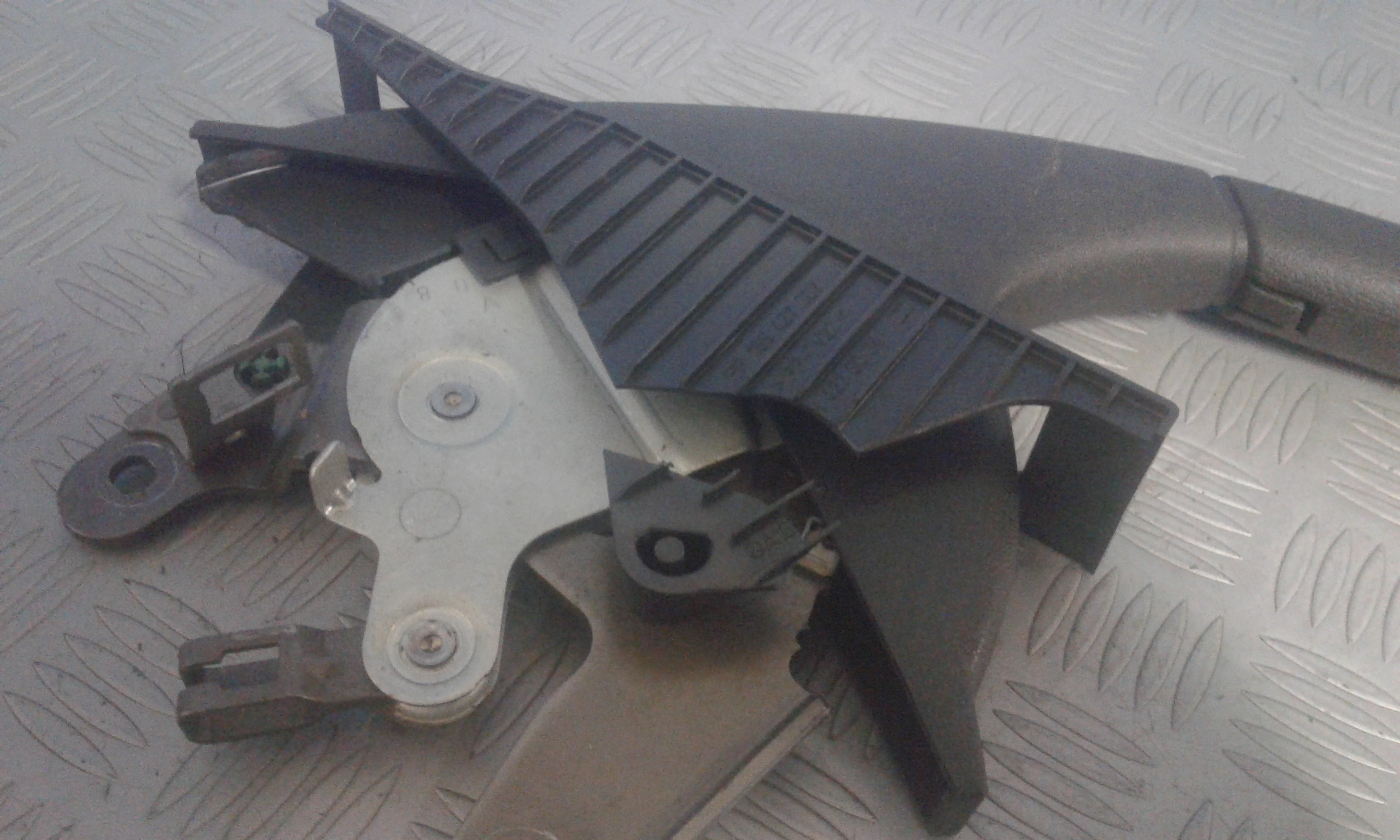 Leva Freno a Mano MERCEDES Classe A W169 3 Serie