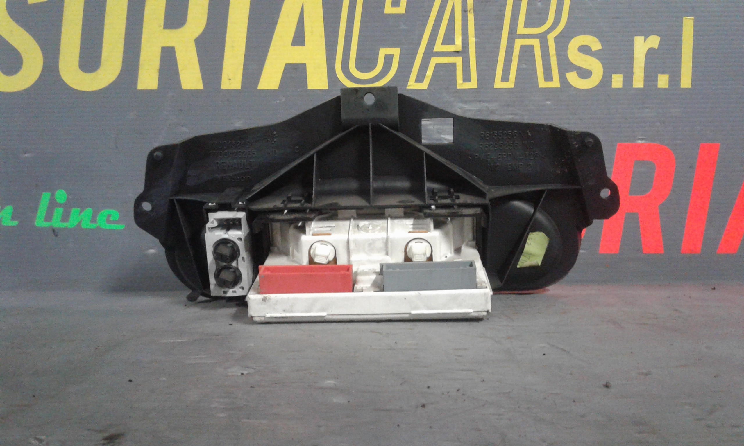 Display RENAULT Scenic RX4