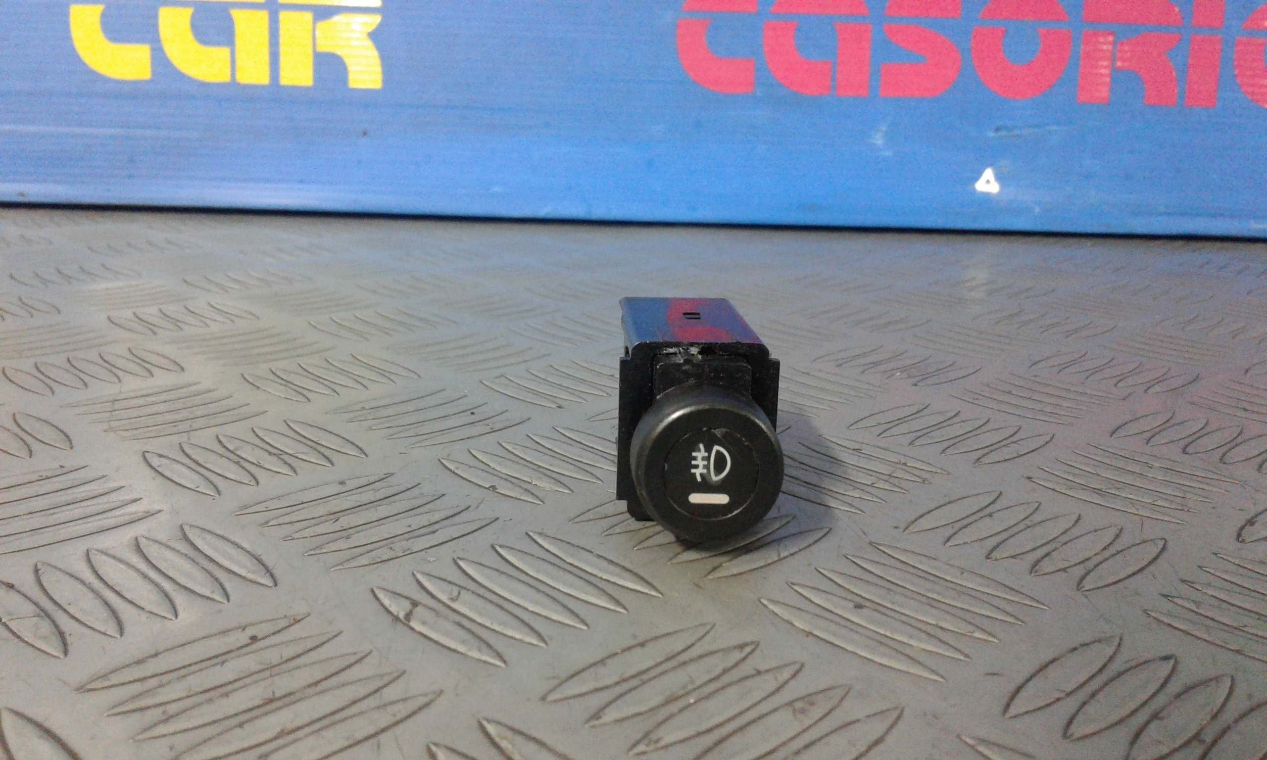 Pulsante TATA Indigo 1  Serie