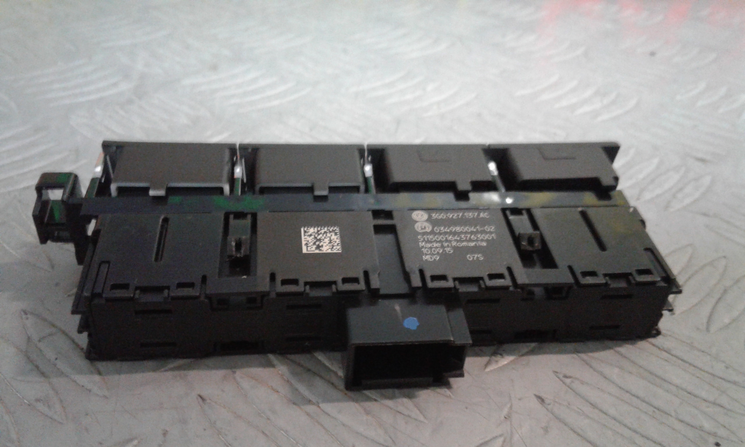 Pulsante VOLKSWAGEN Passat Variant 5 Serie