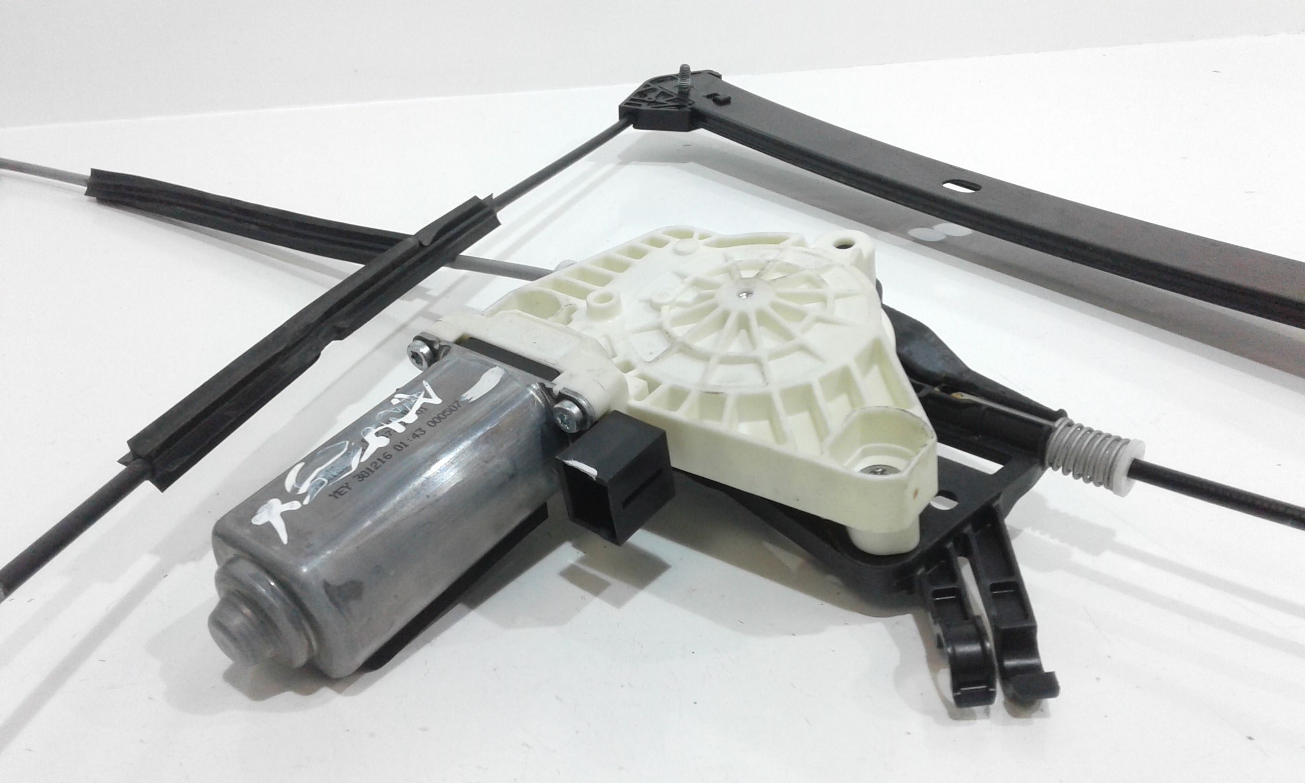 Cremagliera anteriore sinistra Guida AUDI Q5 Serie (FYB)