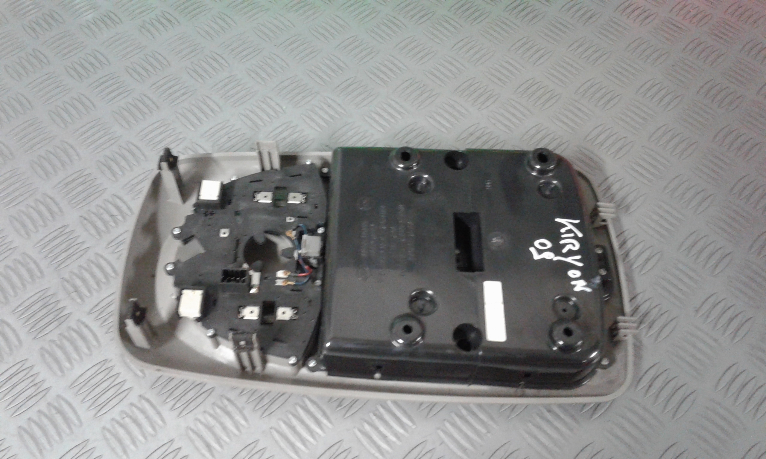 Luce di cortesia anteriore SSANGYONG Kyron 2 Serie