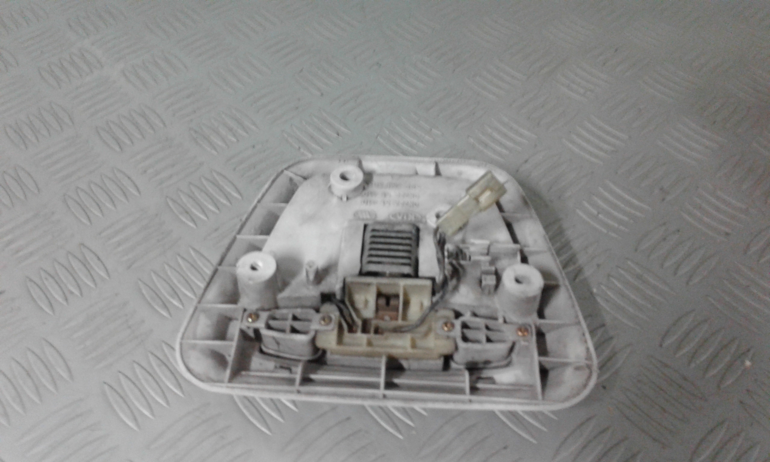 Luce di cortesia anteriore KIA Pregio 1 Serie