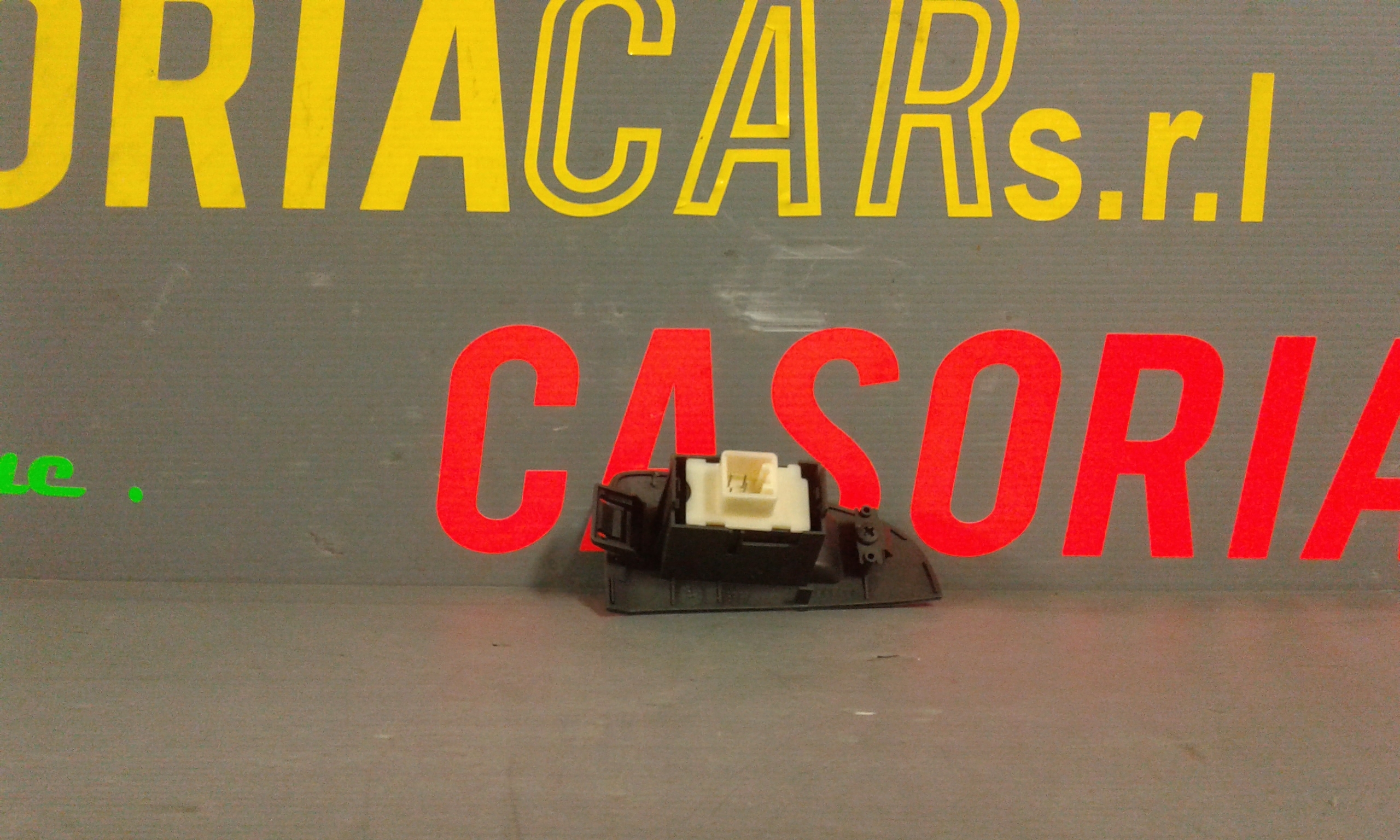 Pulsantiera Posteriore Sinistra TOYOTA Avensis S. Wagon 1 Serie