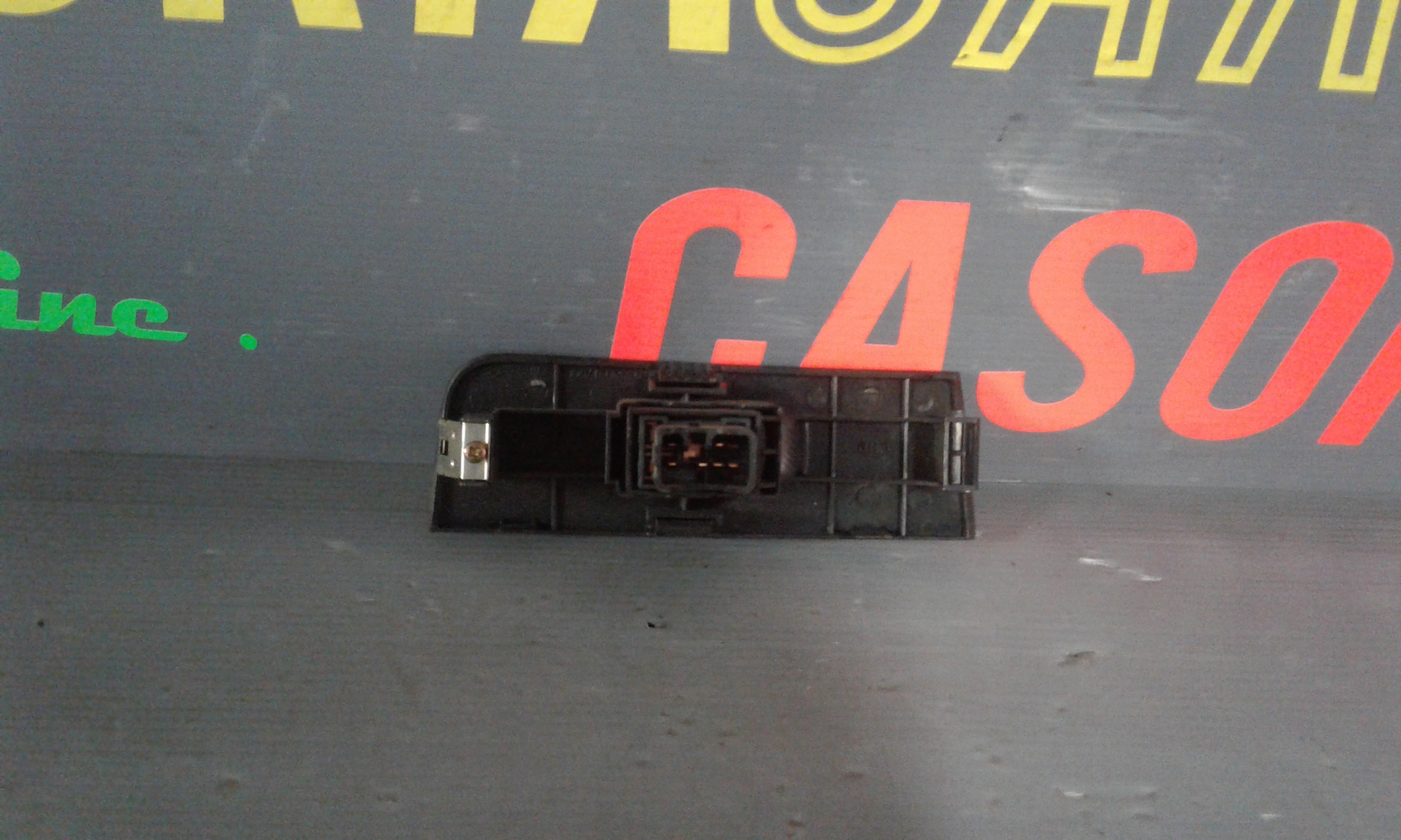 Pulsantiera Posteriore Sinistra HYUNDAI Matrix 1 Serie