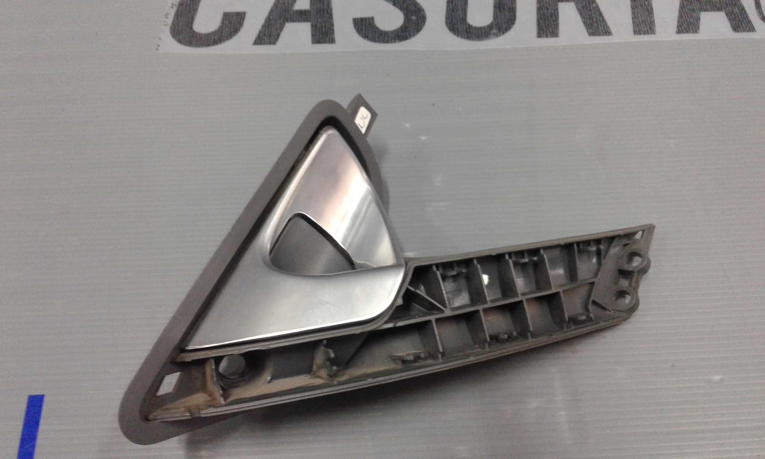 Maniglia interna Posteriore Destra NISSAN Primera S. Wagon 3 Serie