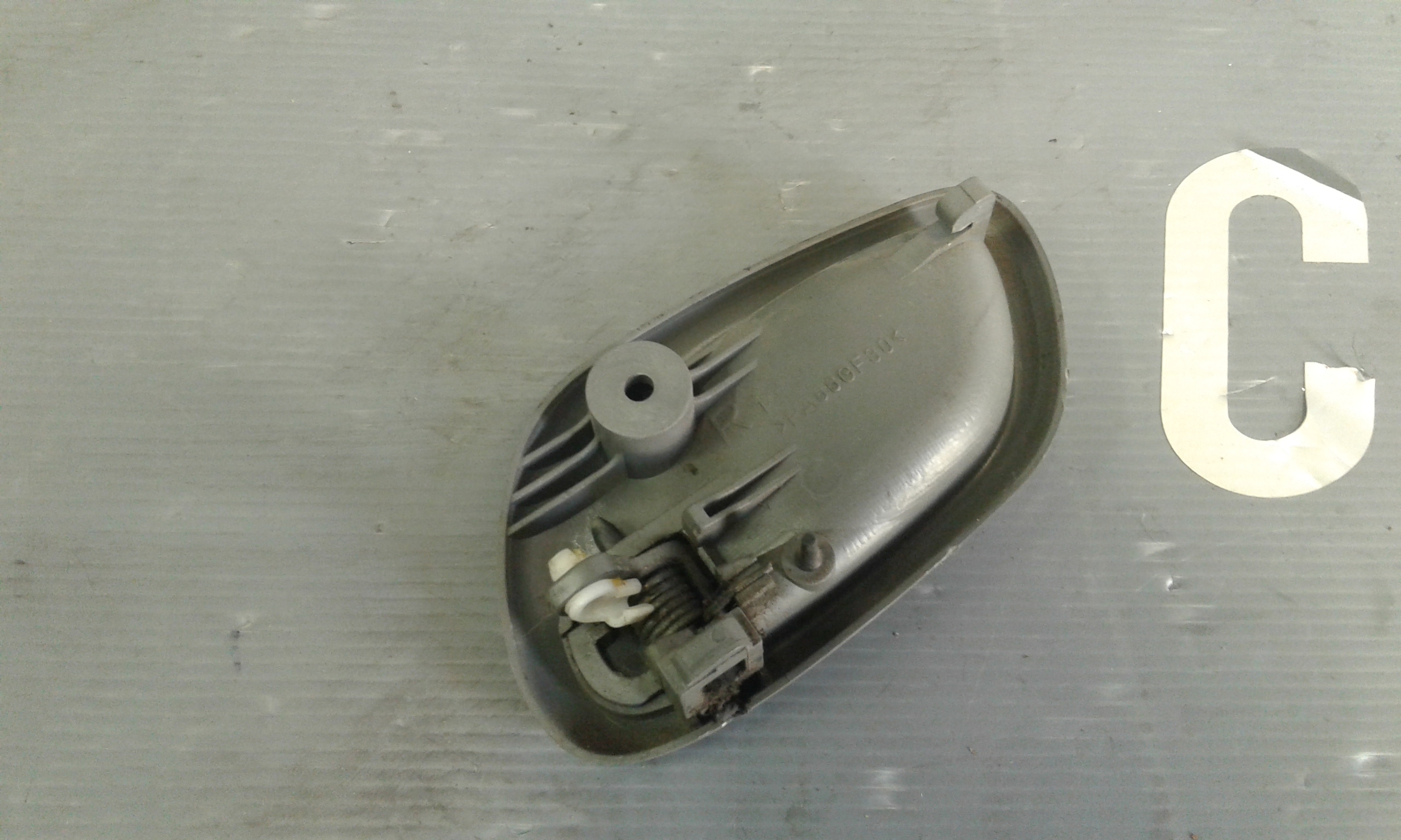 Maniglia interna Posteriore Destra SUZUKI Wagon R +