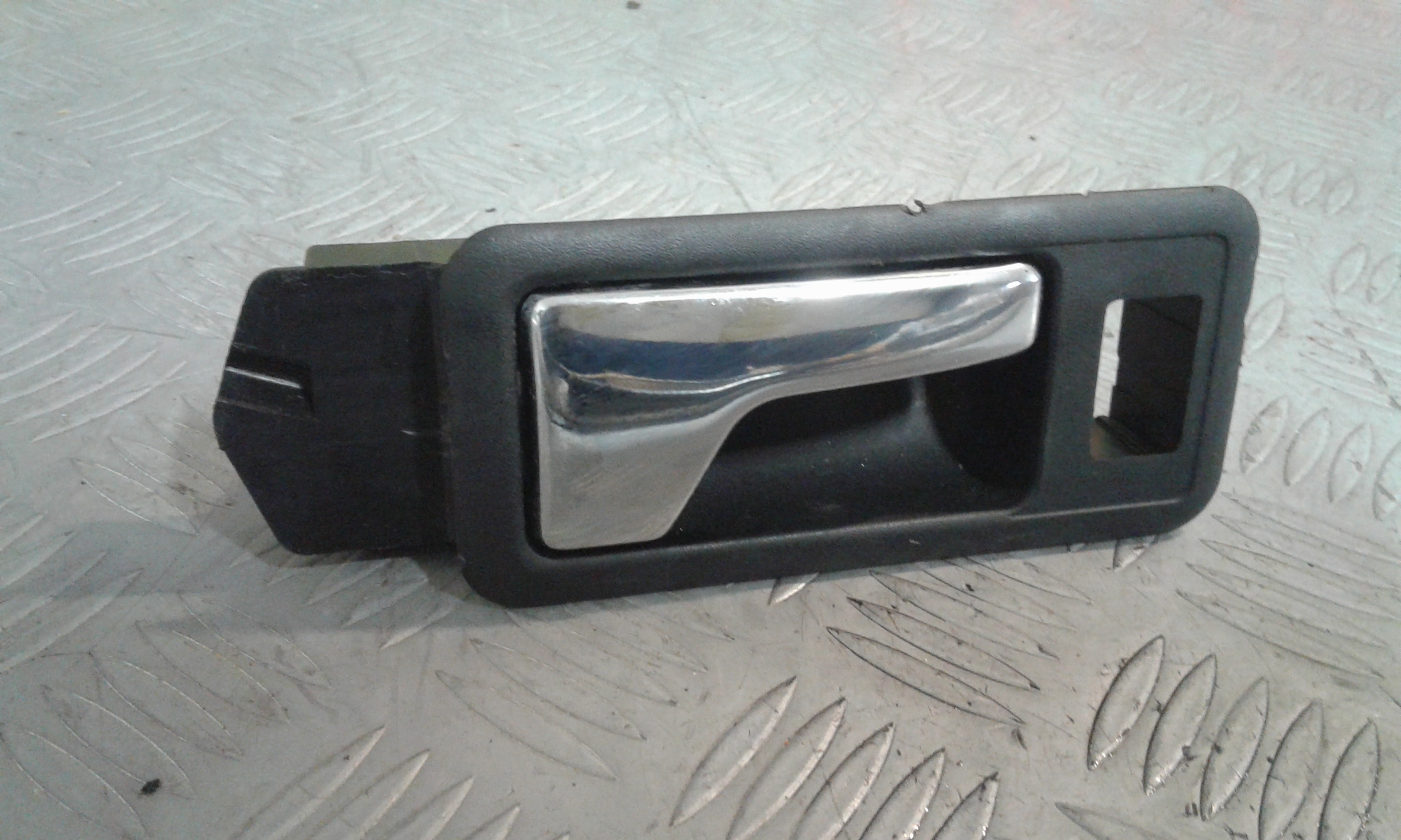 Maniglia interna Posteriore Destra AUDI 80 Berlina